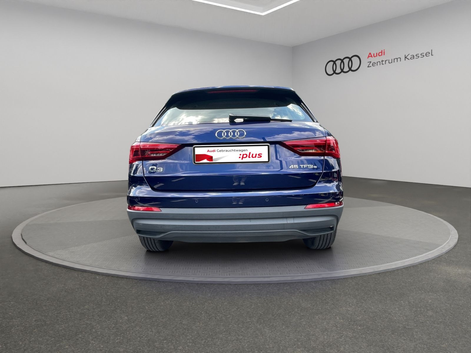 Audi - Q3_6