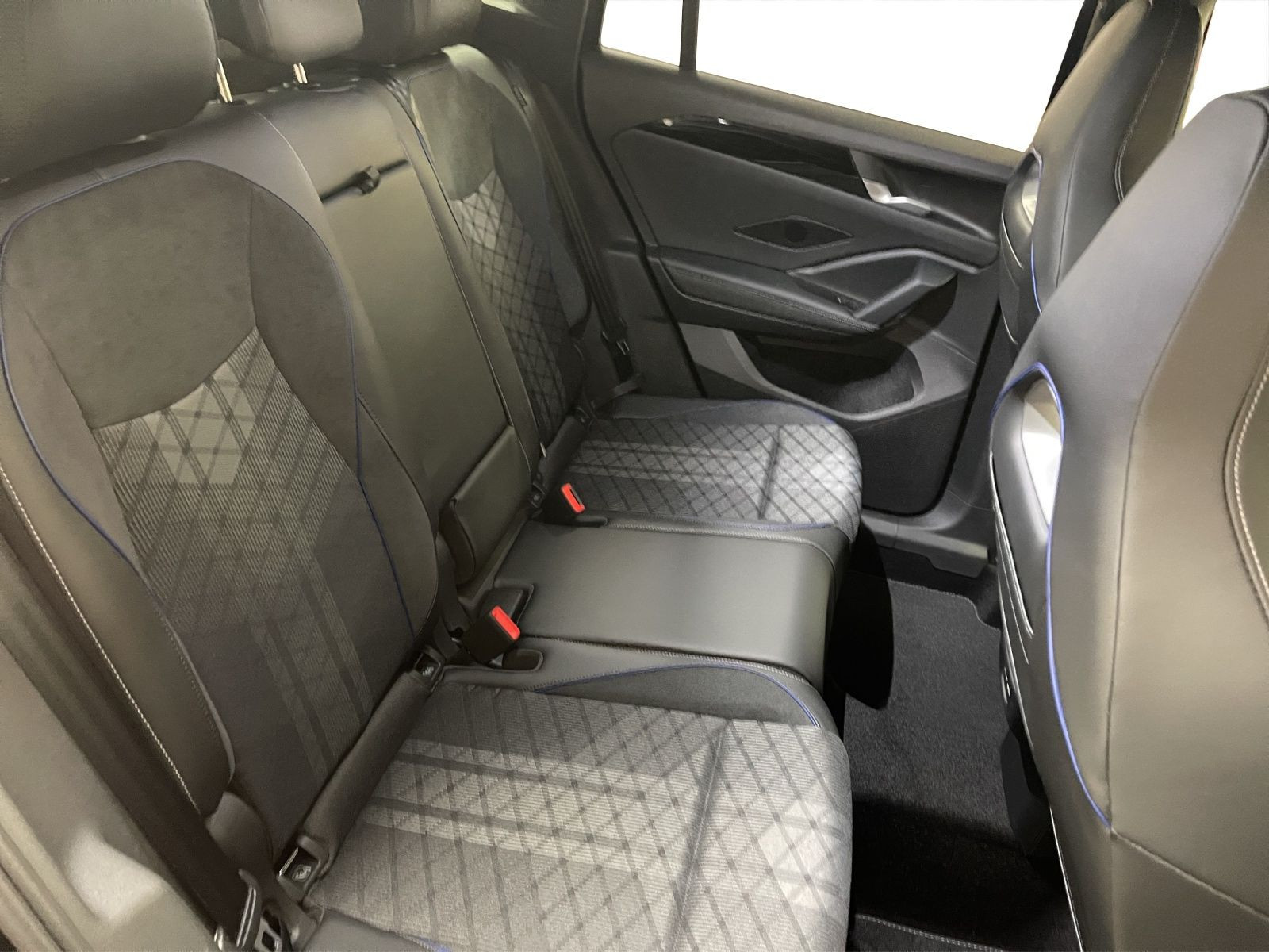 Volkswagen - Tiguan_16 Volkswagen - Tiguan_16