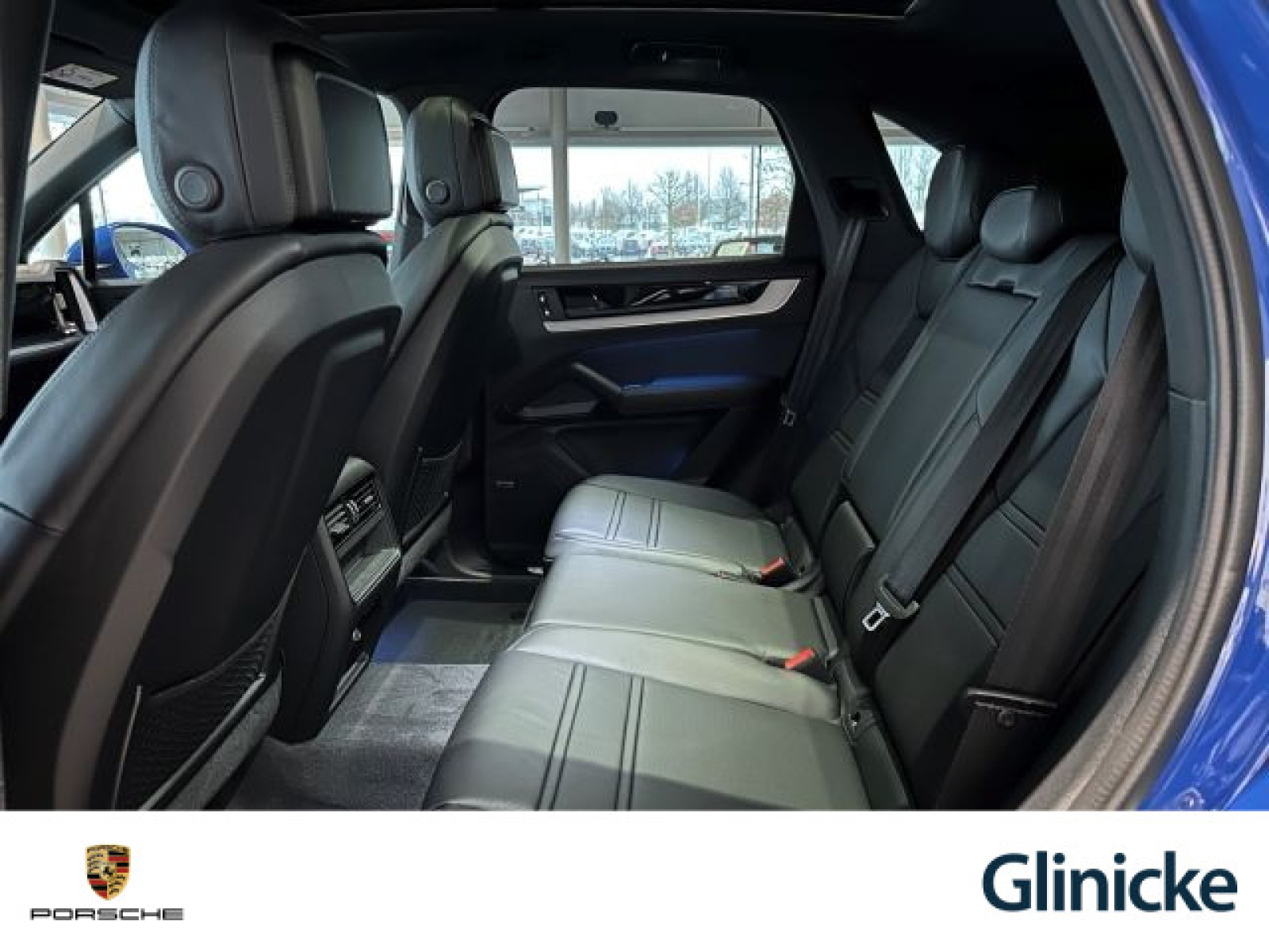 Porsche - Cayenne_24