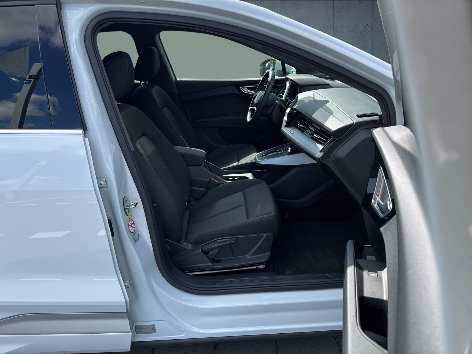 Audi - Q4 Sportback e-tron_17