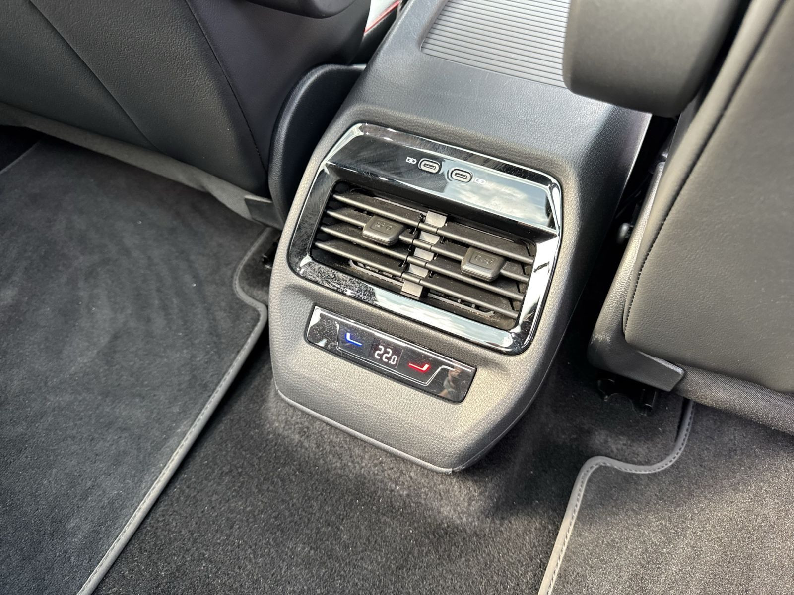 Volkswagen - ID.4_21