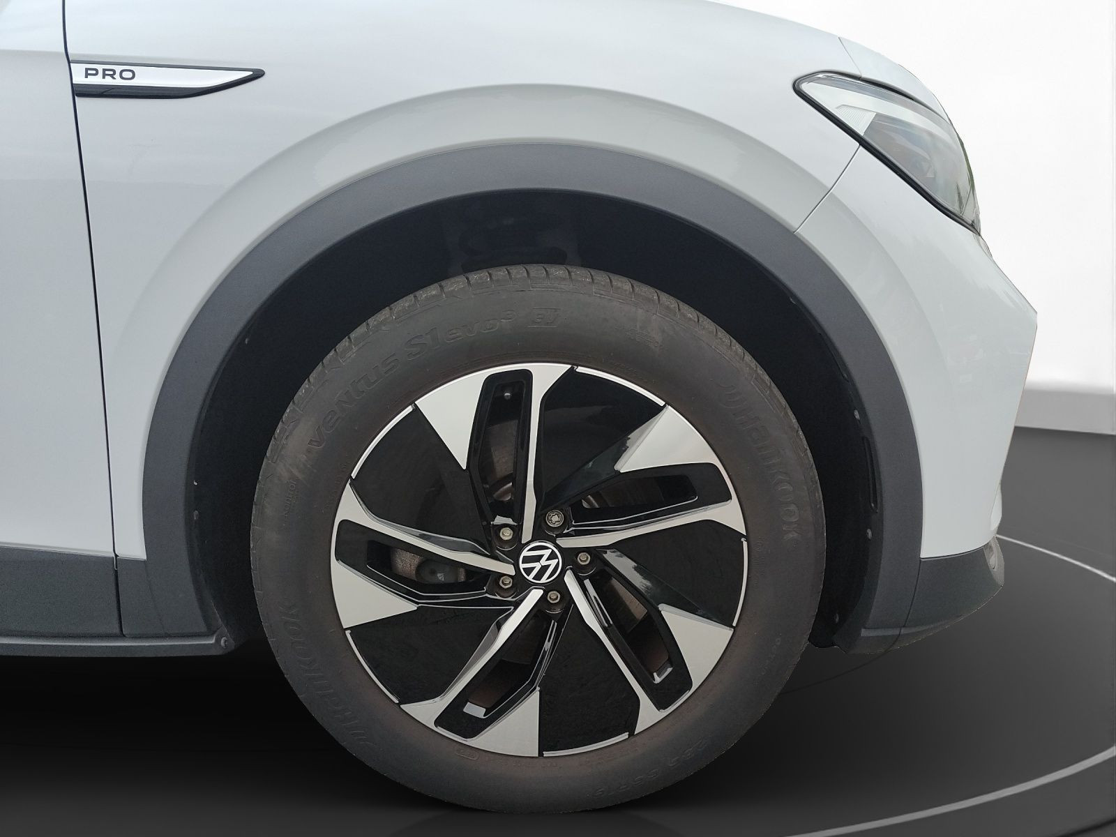 Volkswagen - ID.4_14