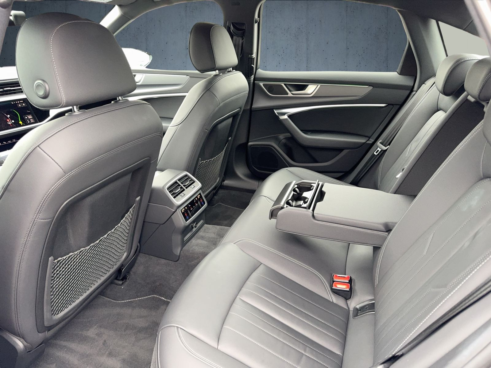 Audi - A6 Limousine_14