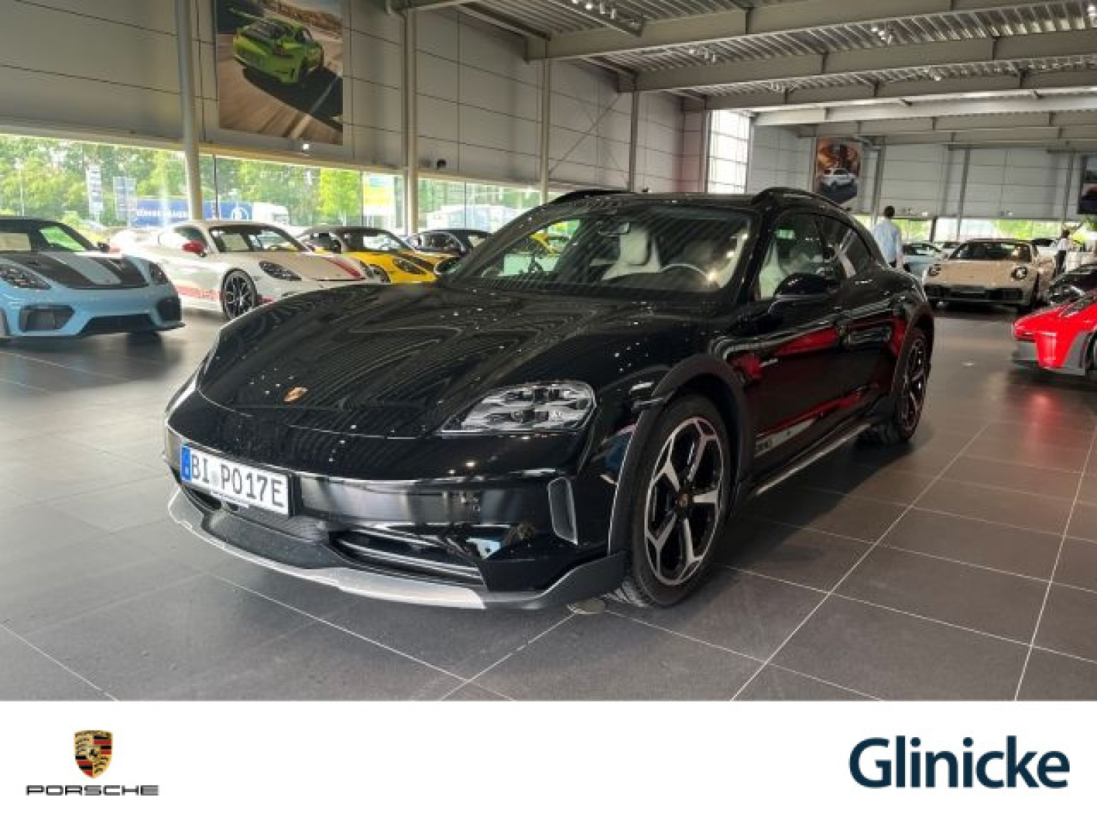 Porsche - Taycan_1