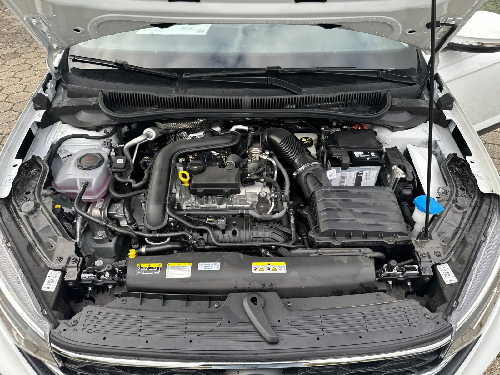 Volkswagen - Taigo_22