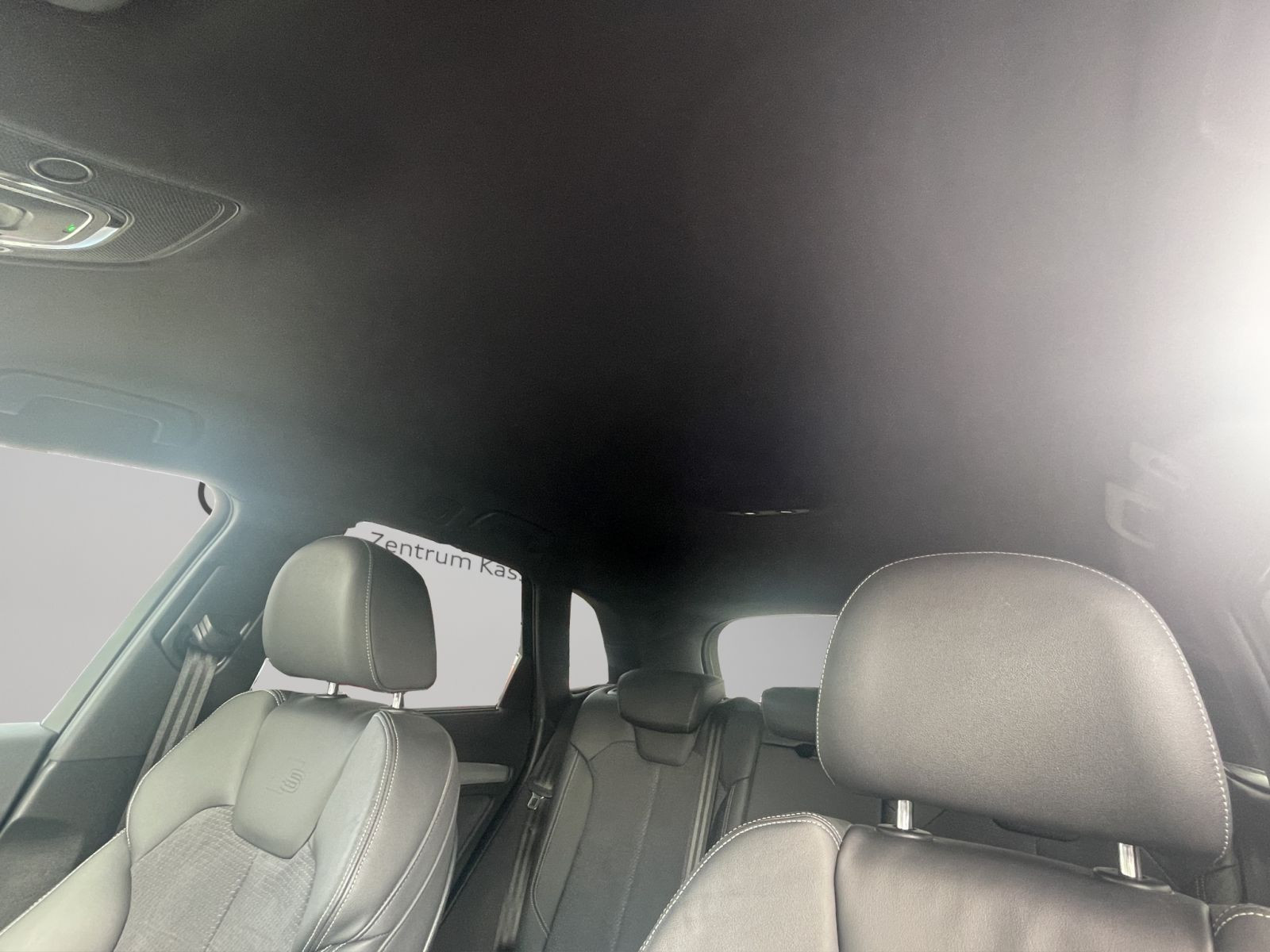 Audi - SQ5_22