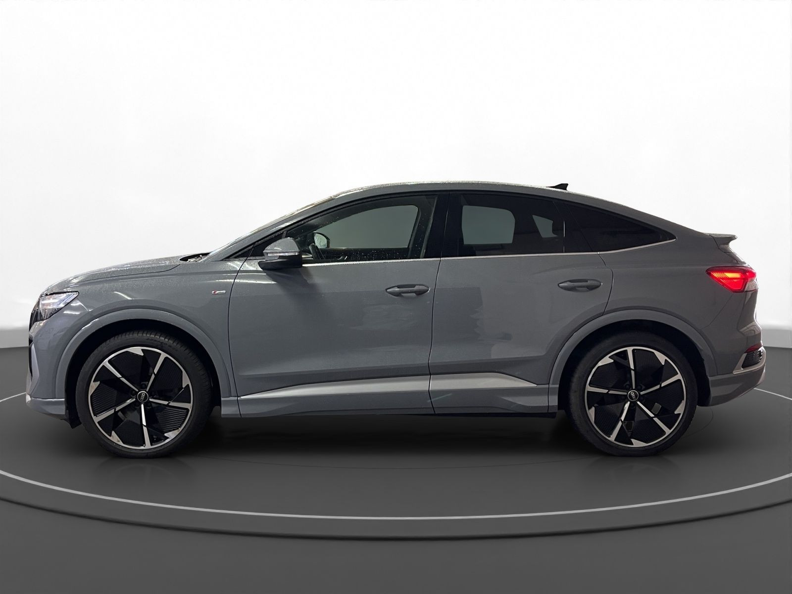 Audi - Q4 Sportback e-tron_8 Audi - Q4 Sportback e-tron_8