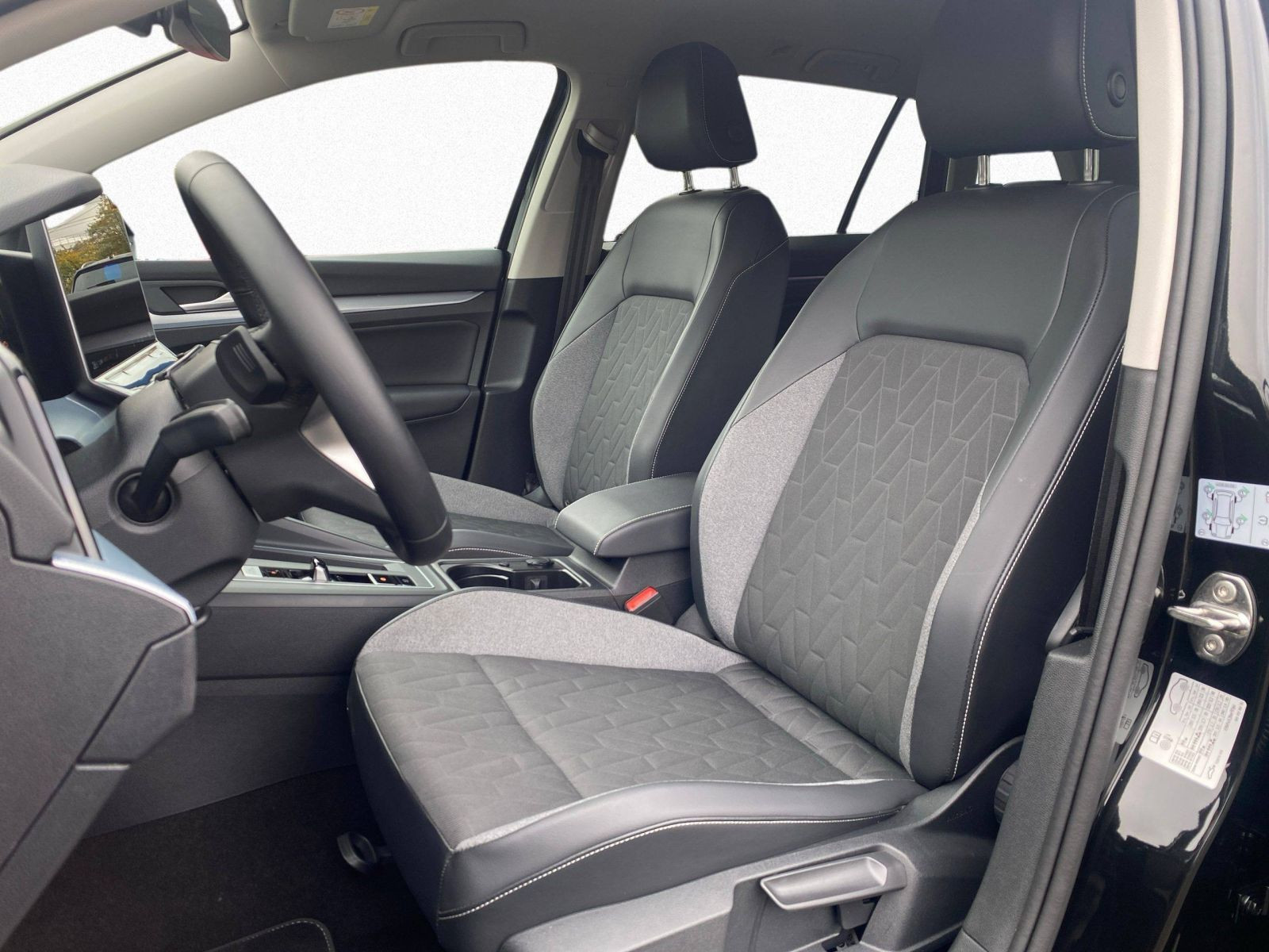 Volkswagen - Golf Variant_10