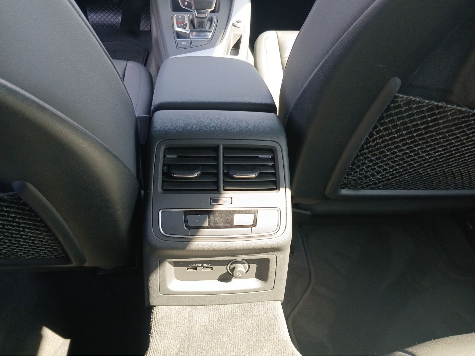 Audi - A4 Avant_13