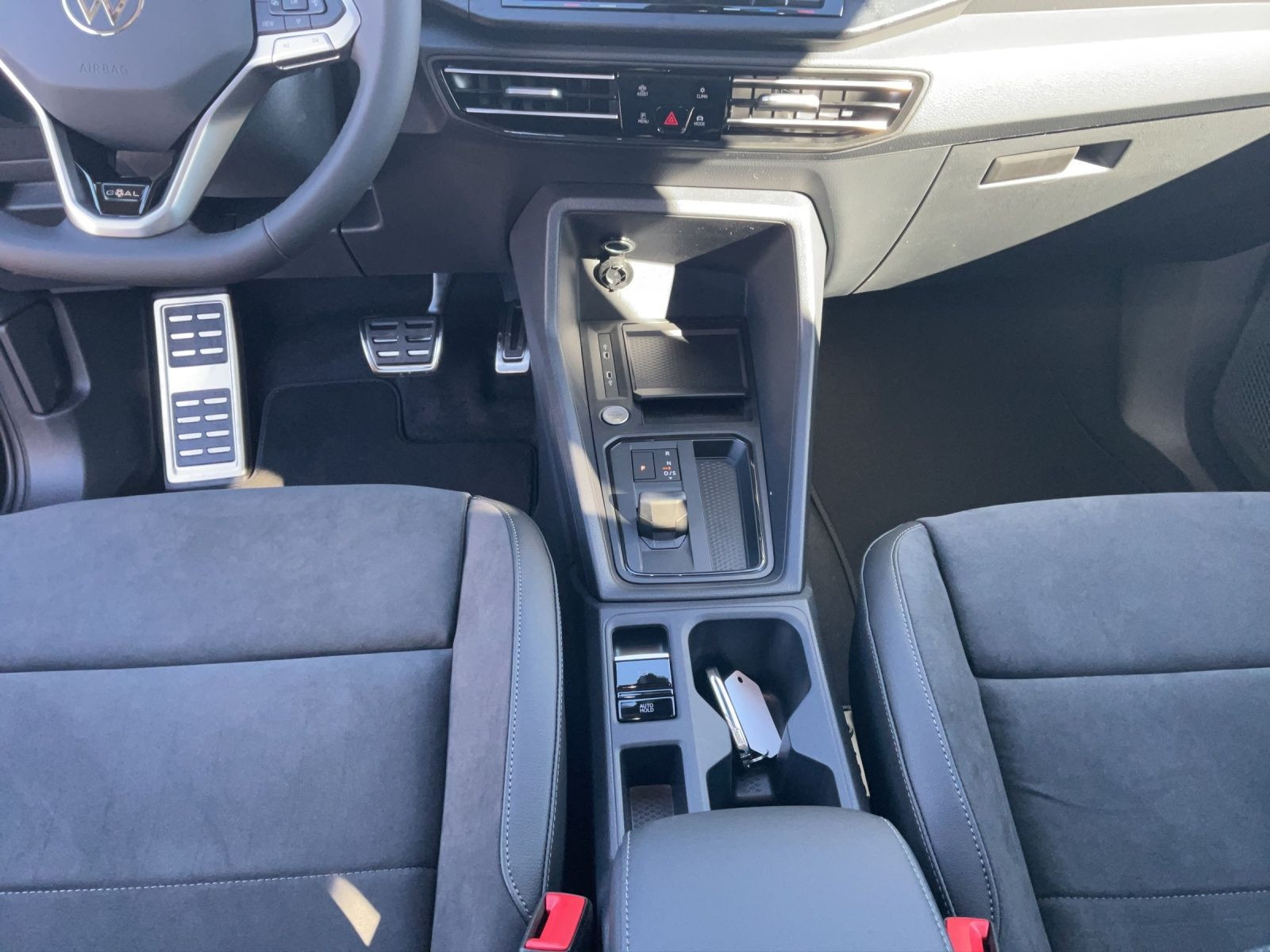 Volkswagen - Caddy Maxi_5
