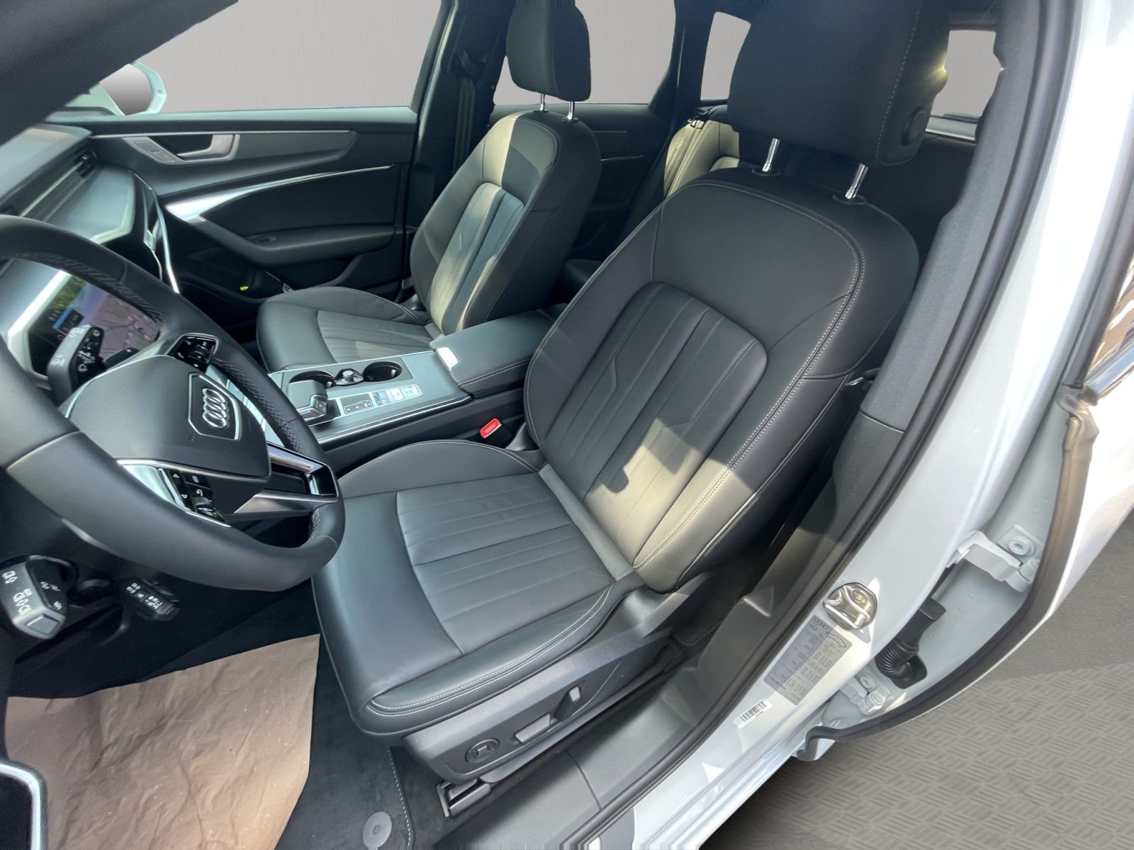 Audi - A6 Avant_9