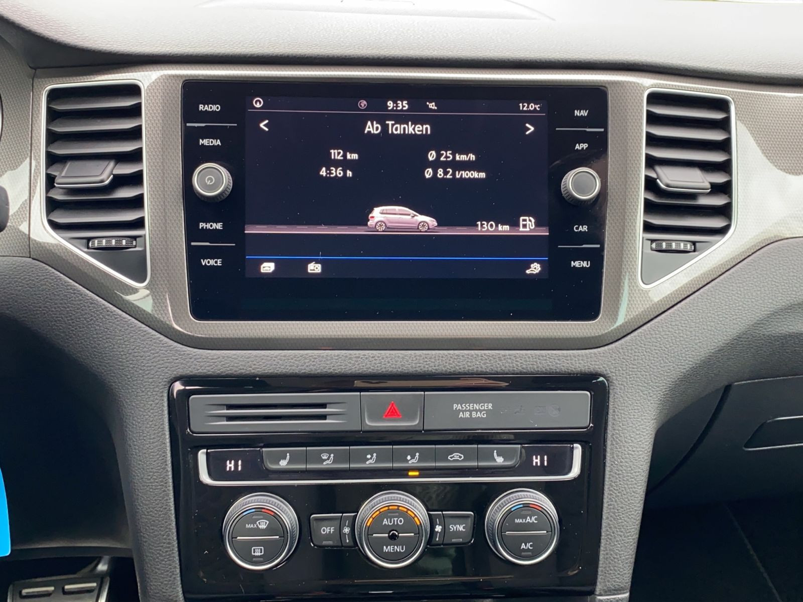 Volkswagen - Golf Sportsvan_18