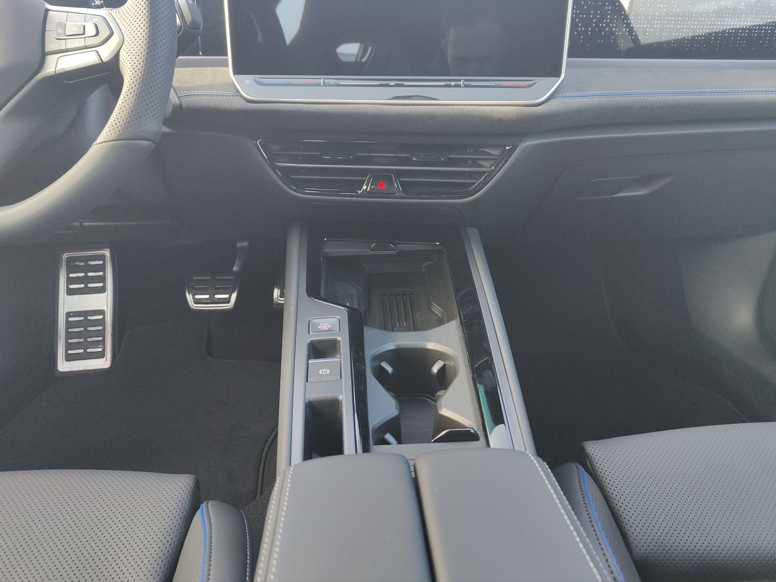 Volkswagen - Passat_8