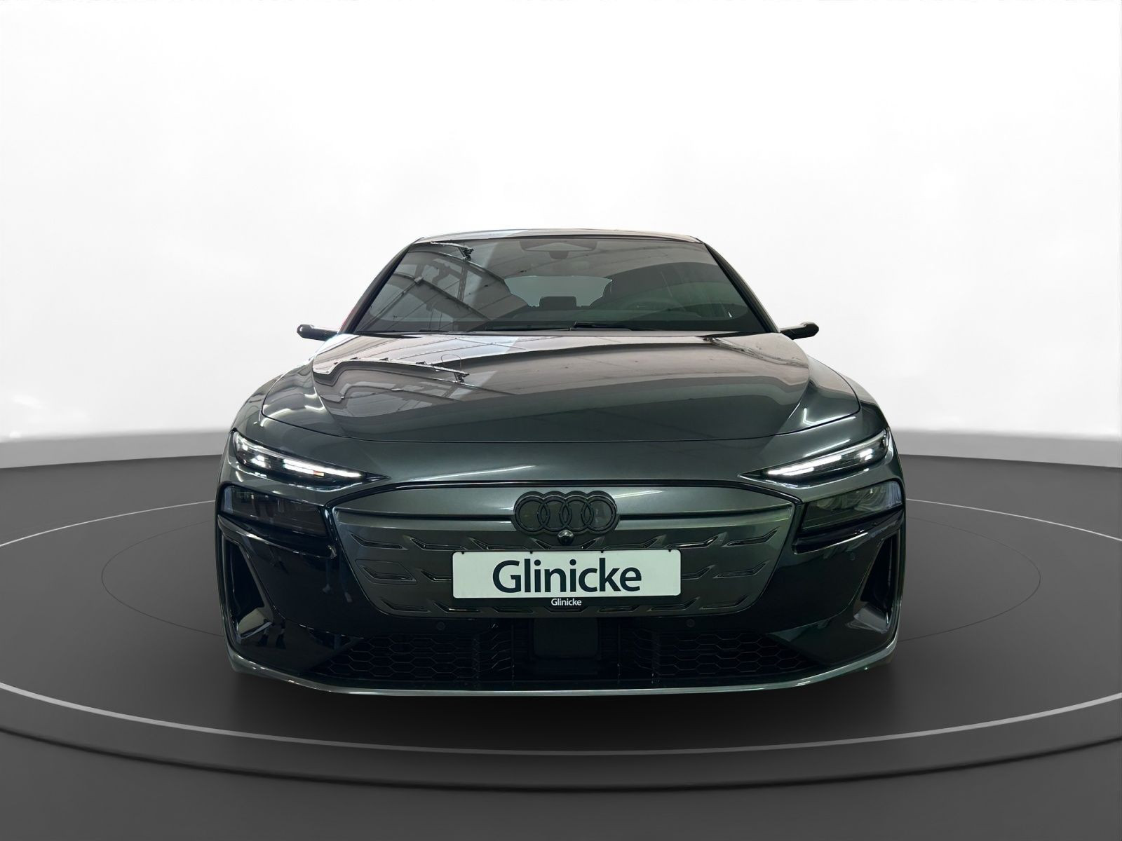 Audi - S6 Avant e-tron_4
