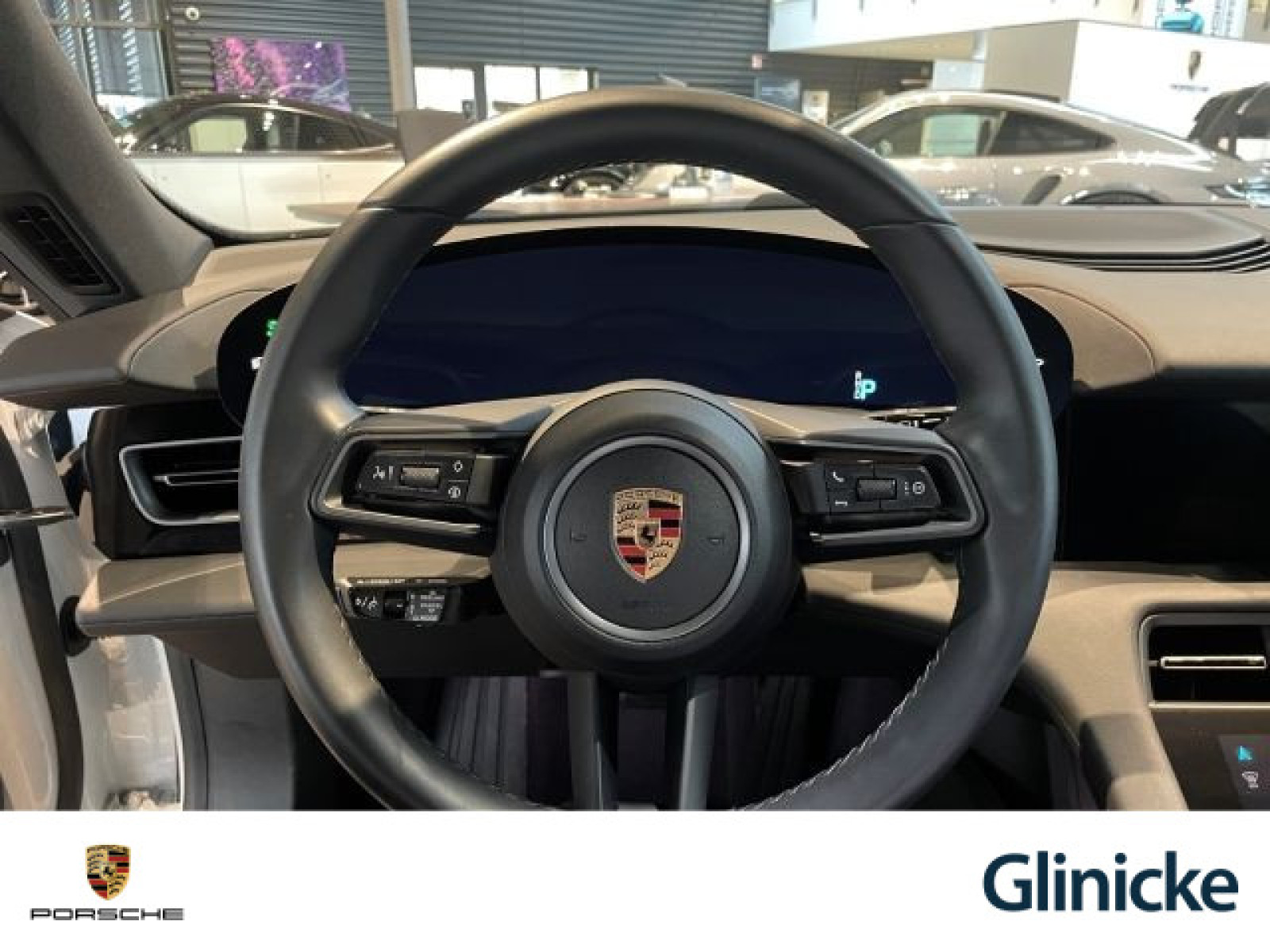 Porsche - Taycan_26