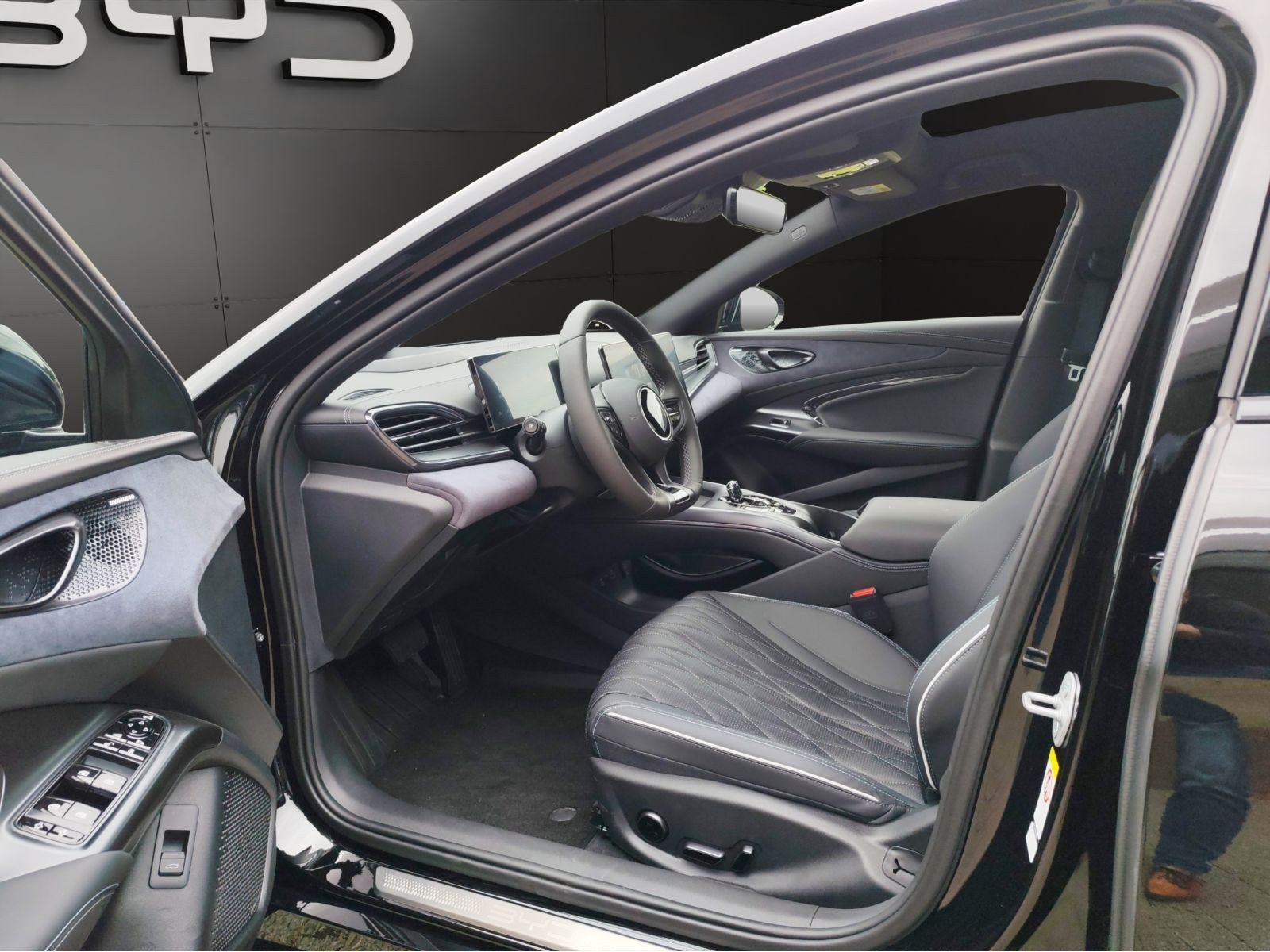 BYD - SEAL_9