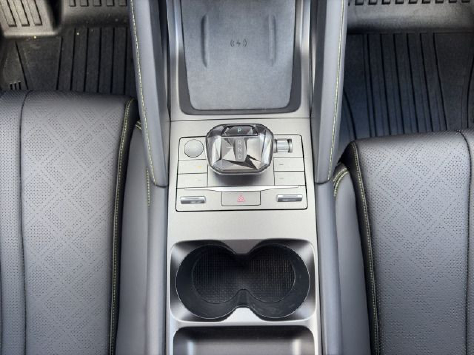 BYD - ATTO 2_15