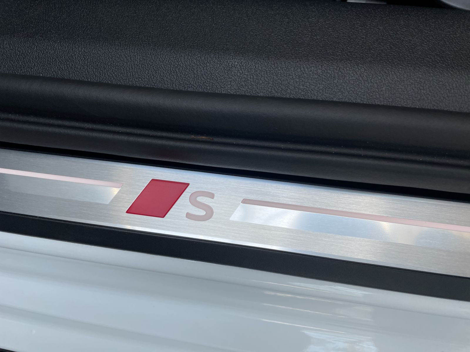 Audi - A6 Avant_22