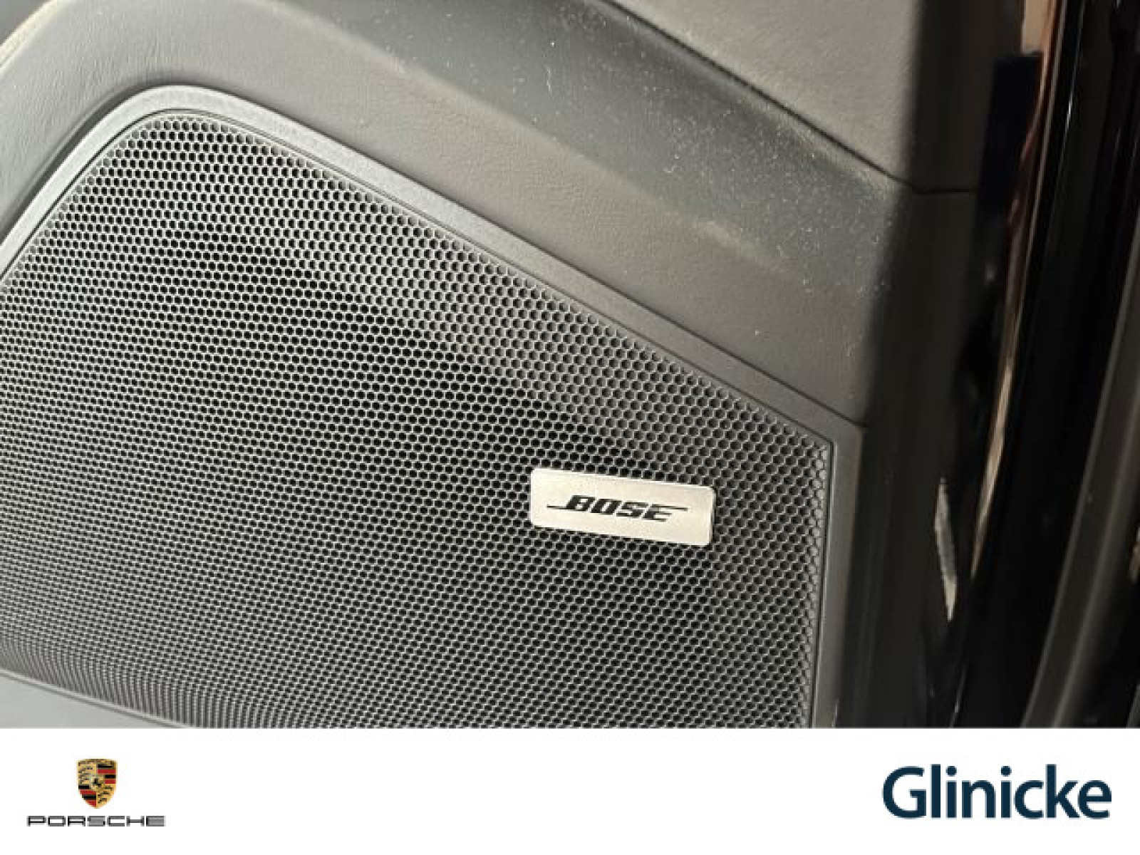 Porsche - Cayenne_23