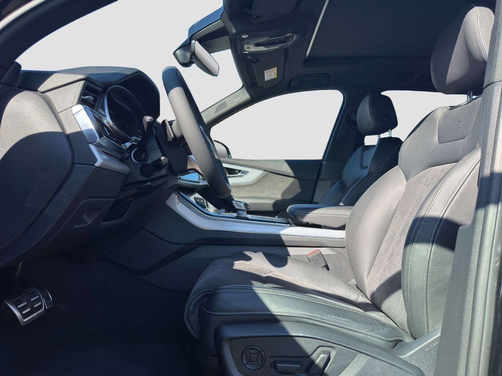 Audi - Q7_8