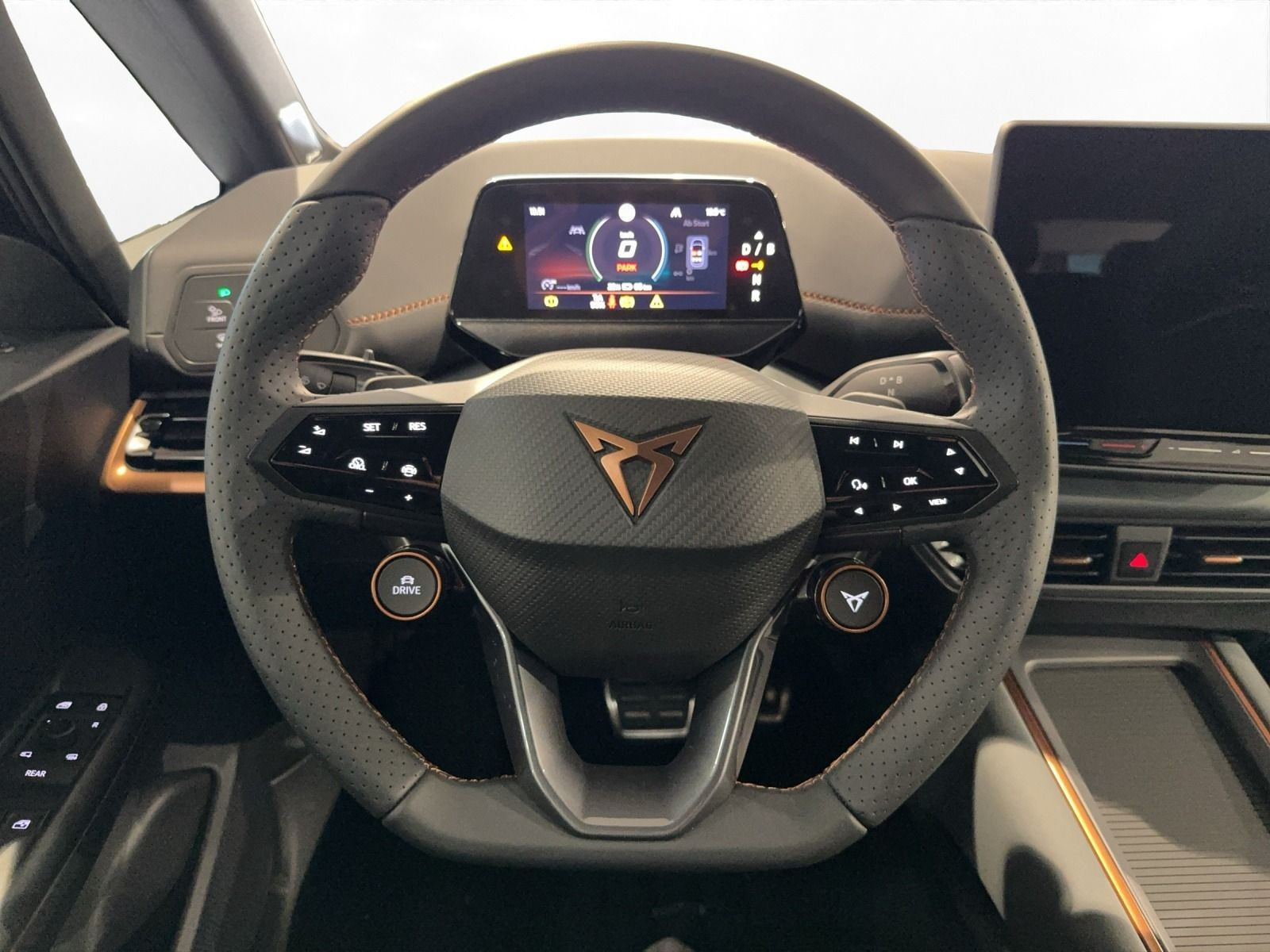Cupra - Born_11