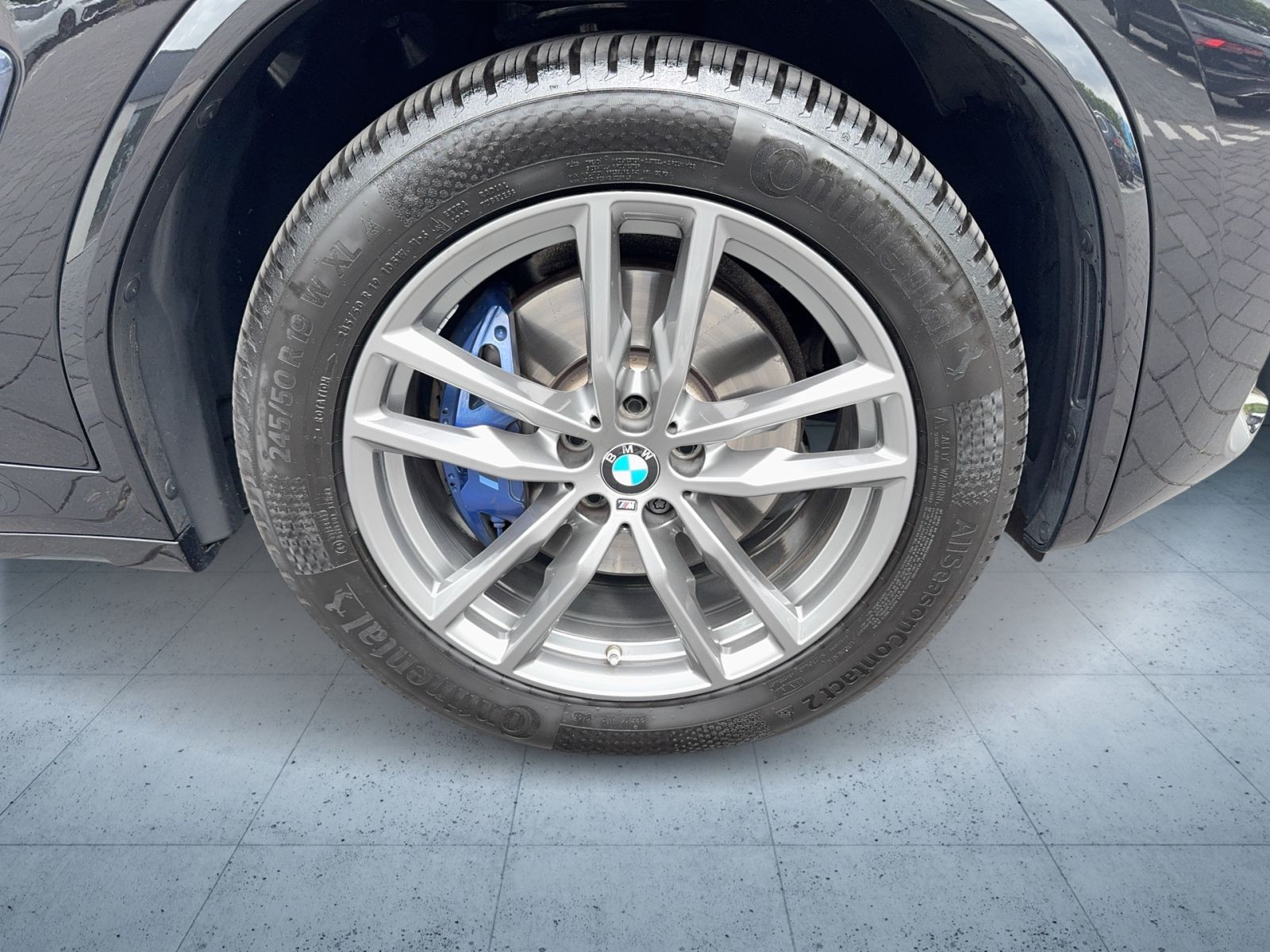 BMW - X3_7