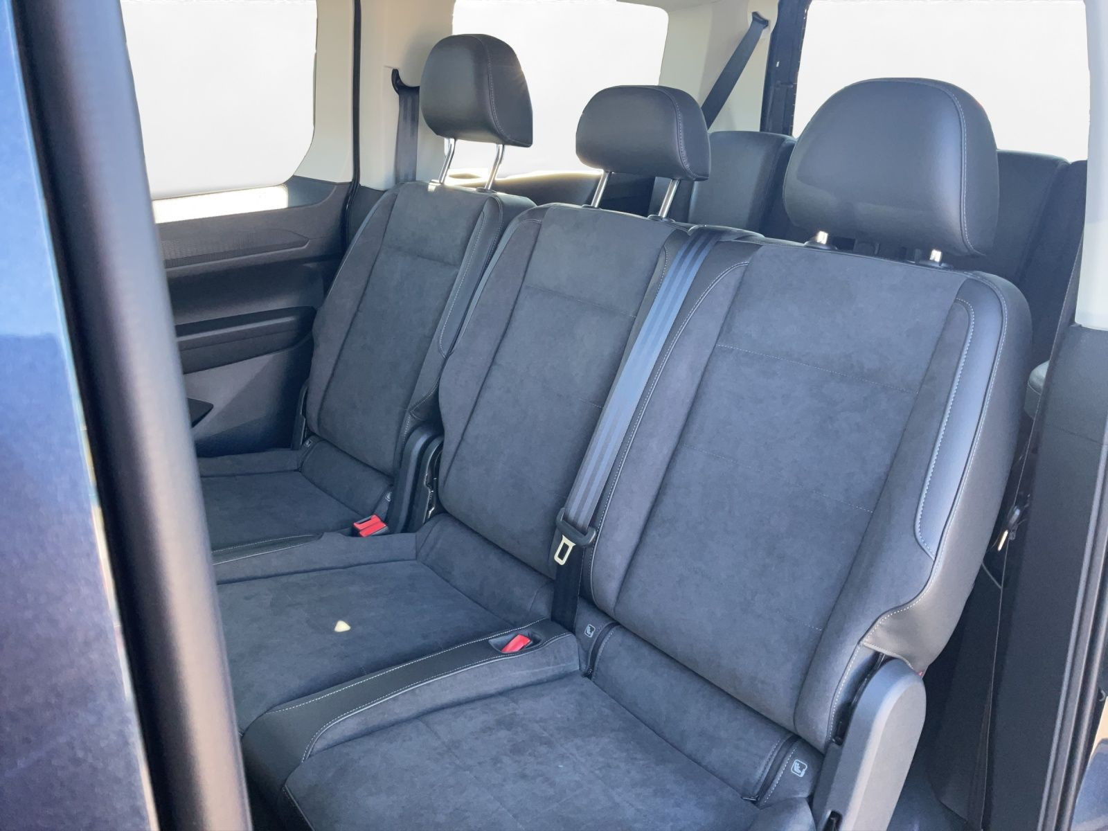 Volkswagen - Caddy Maxi_3
