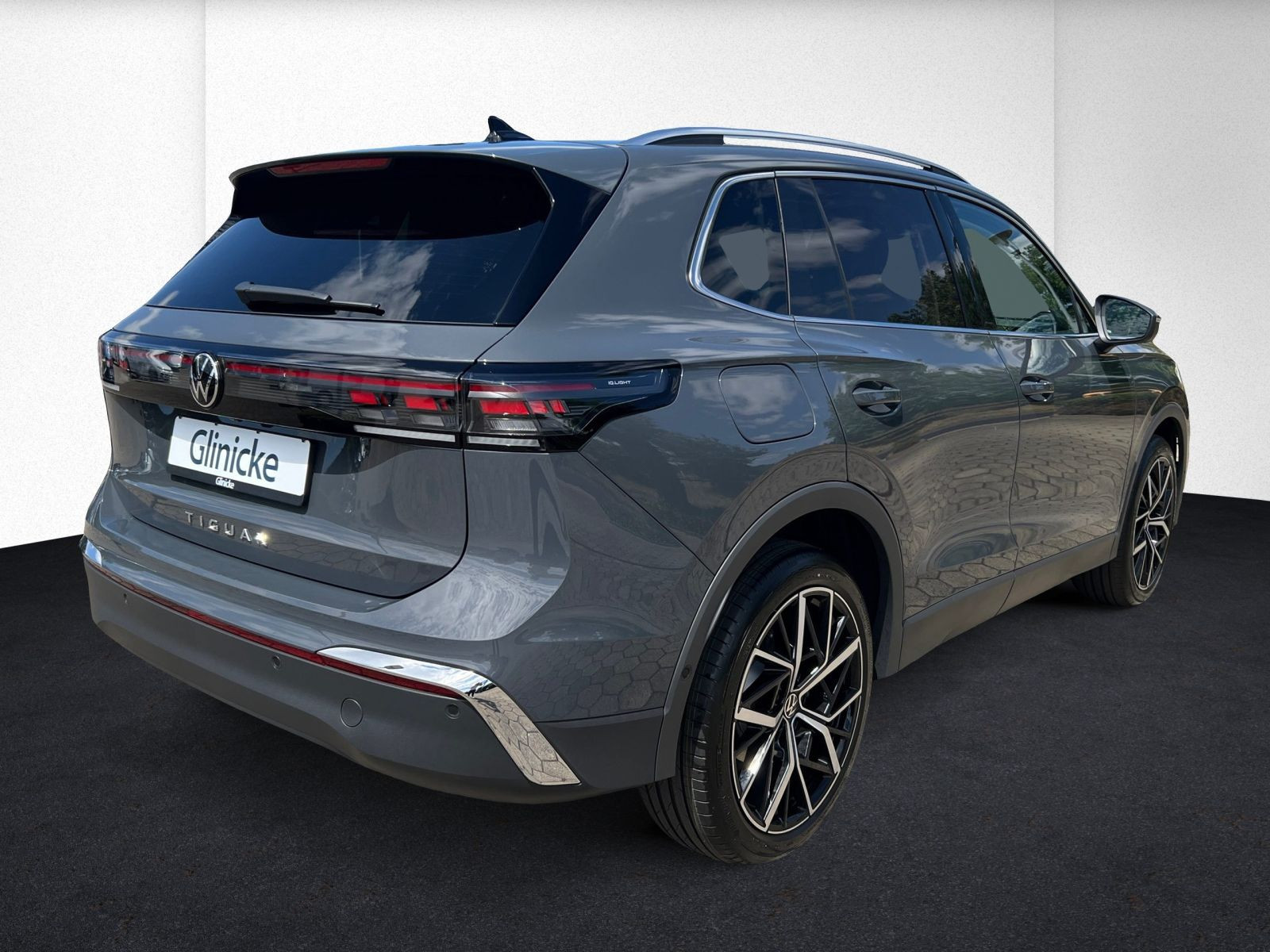 Volkswagen - Tiguan_2