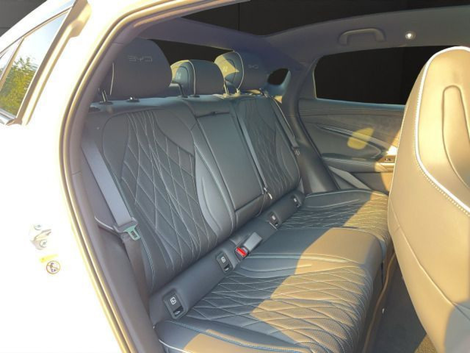 BYD - SEAL_19