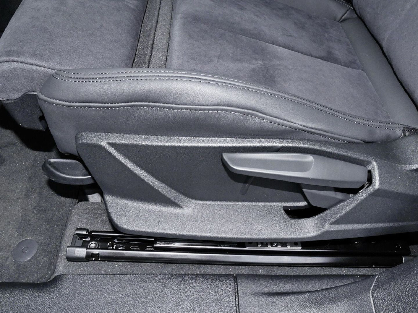 Audi - Q3 Sportback_13