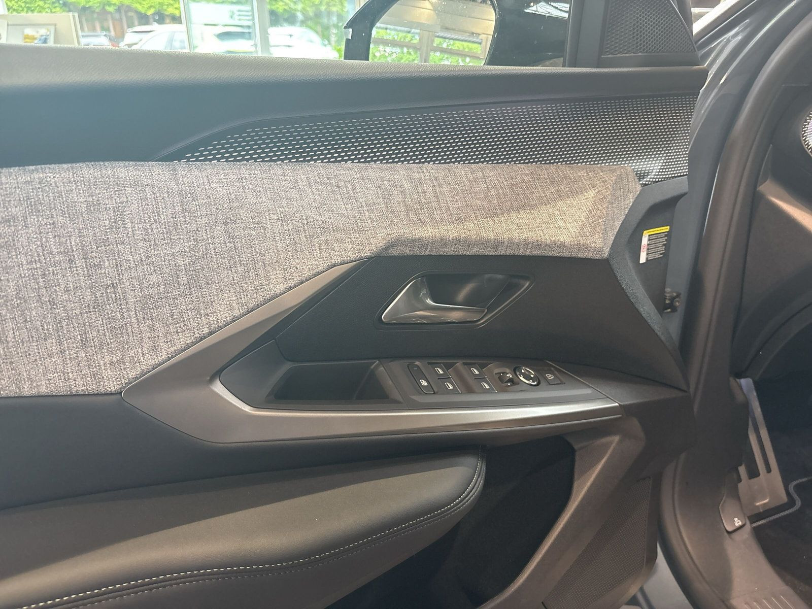 Peugeot - 5008_8