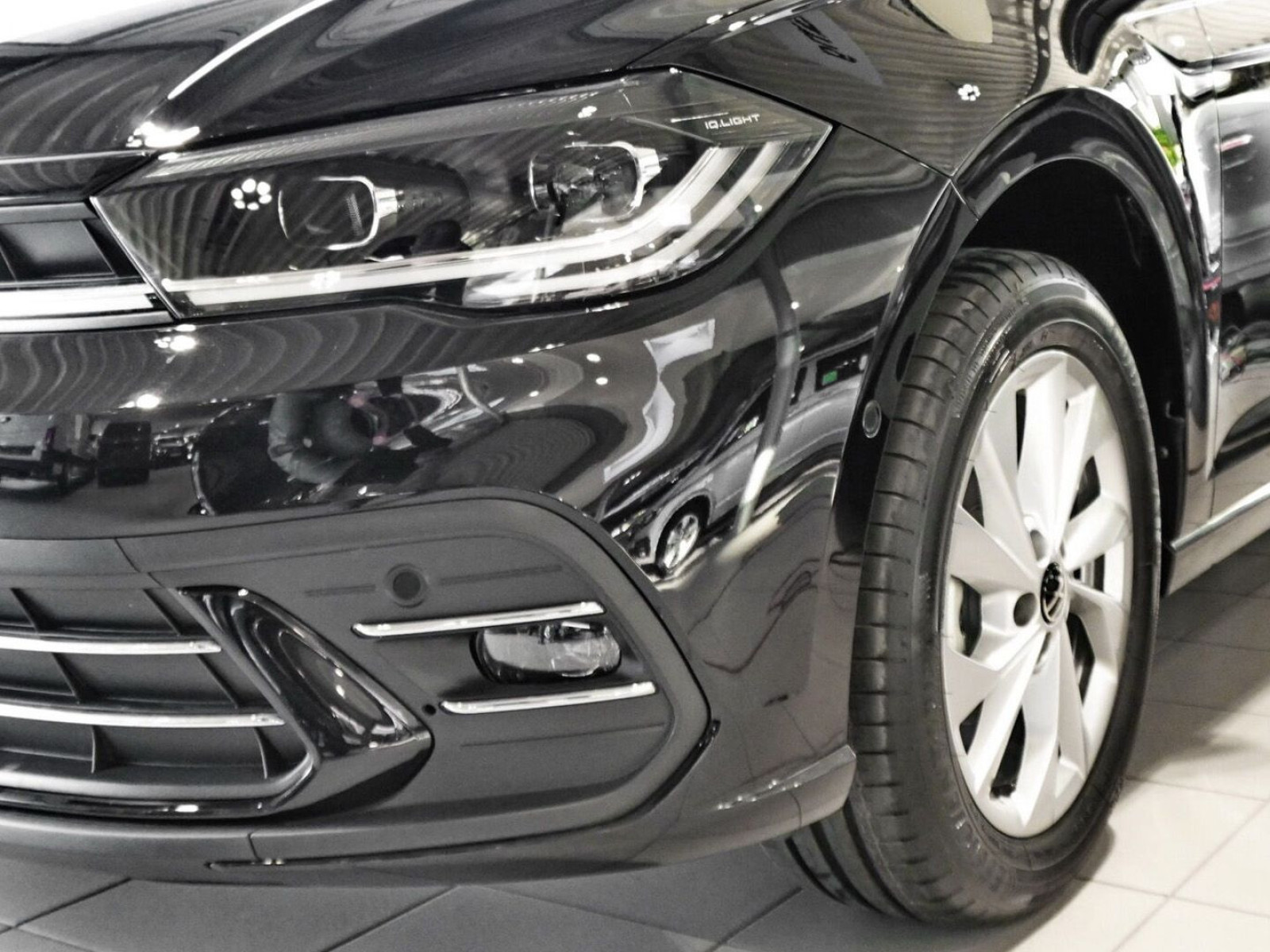 Volkswagen - Polo_15