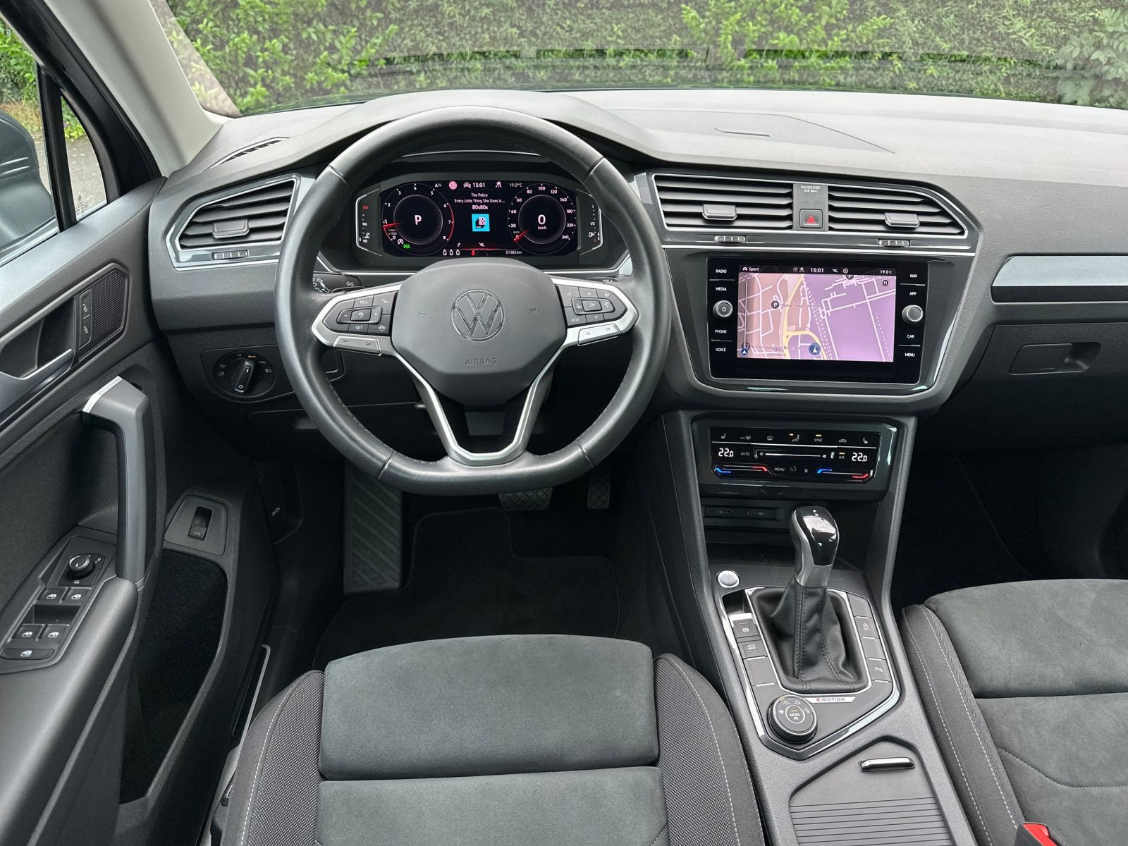 Volkswagen - Tiguan_13