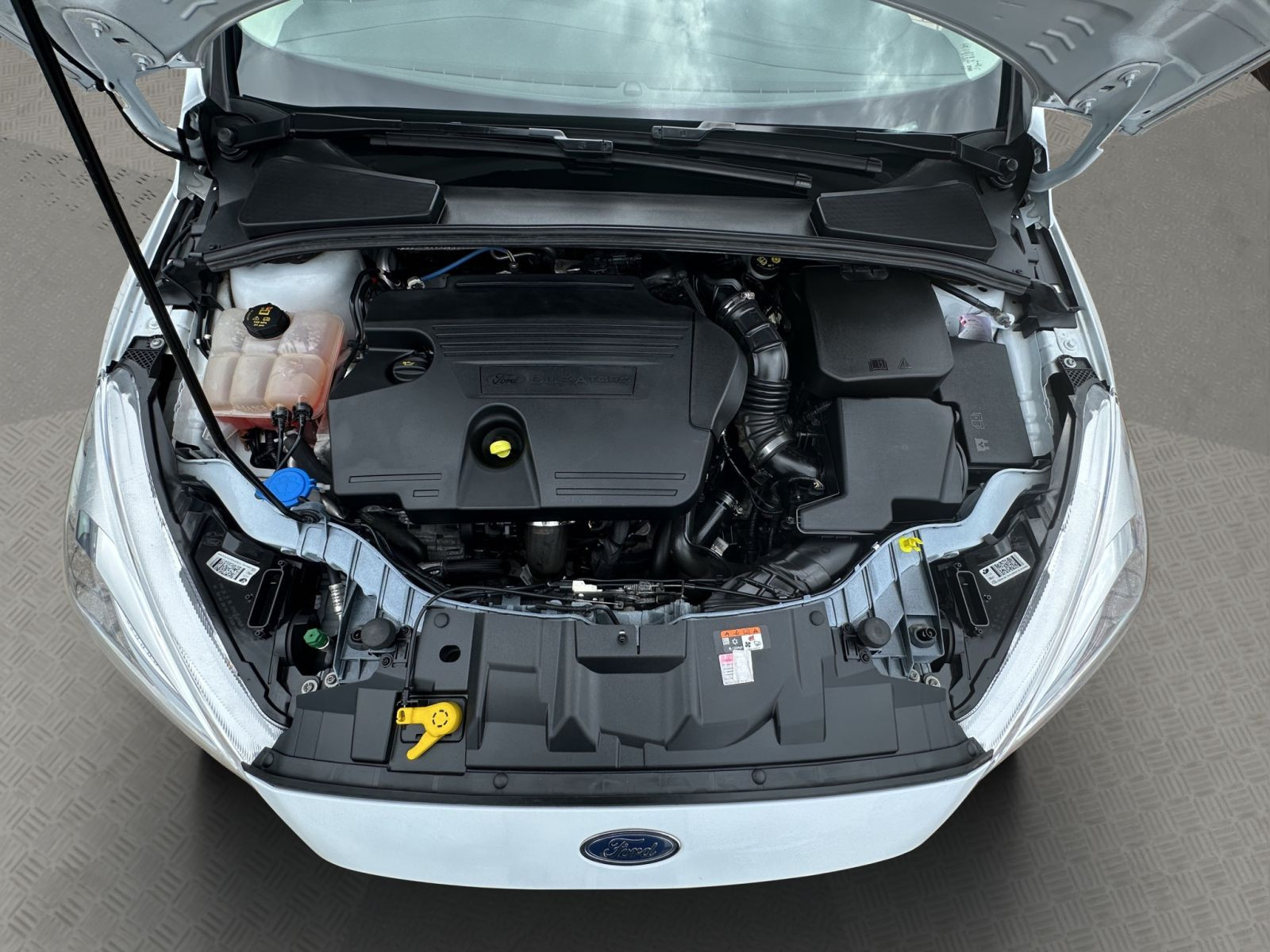 Ford - Focus_19