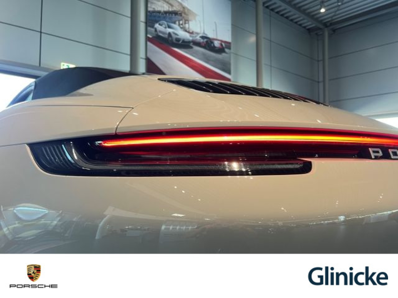 Porsche - 992_24