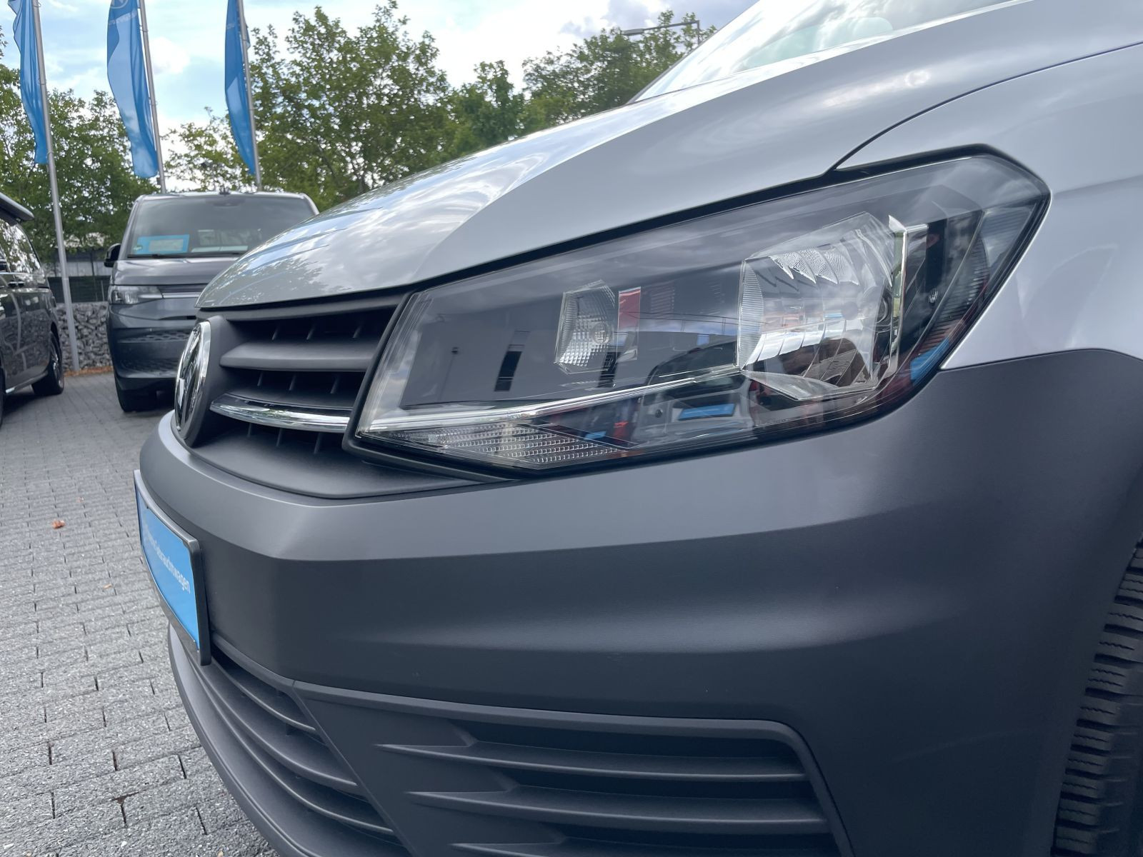 Volkswagen - Caddy Maxi_15