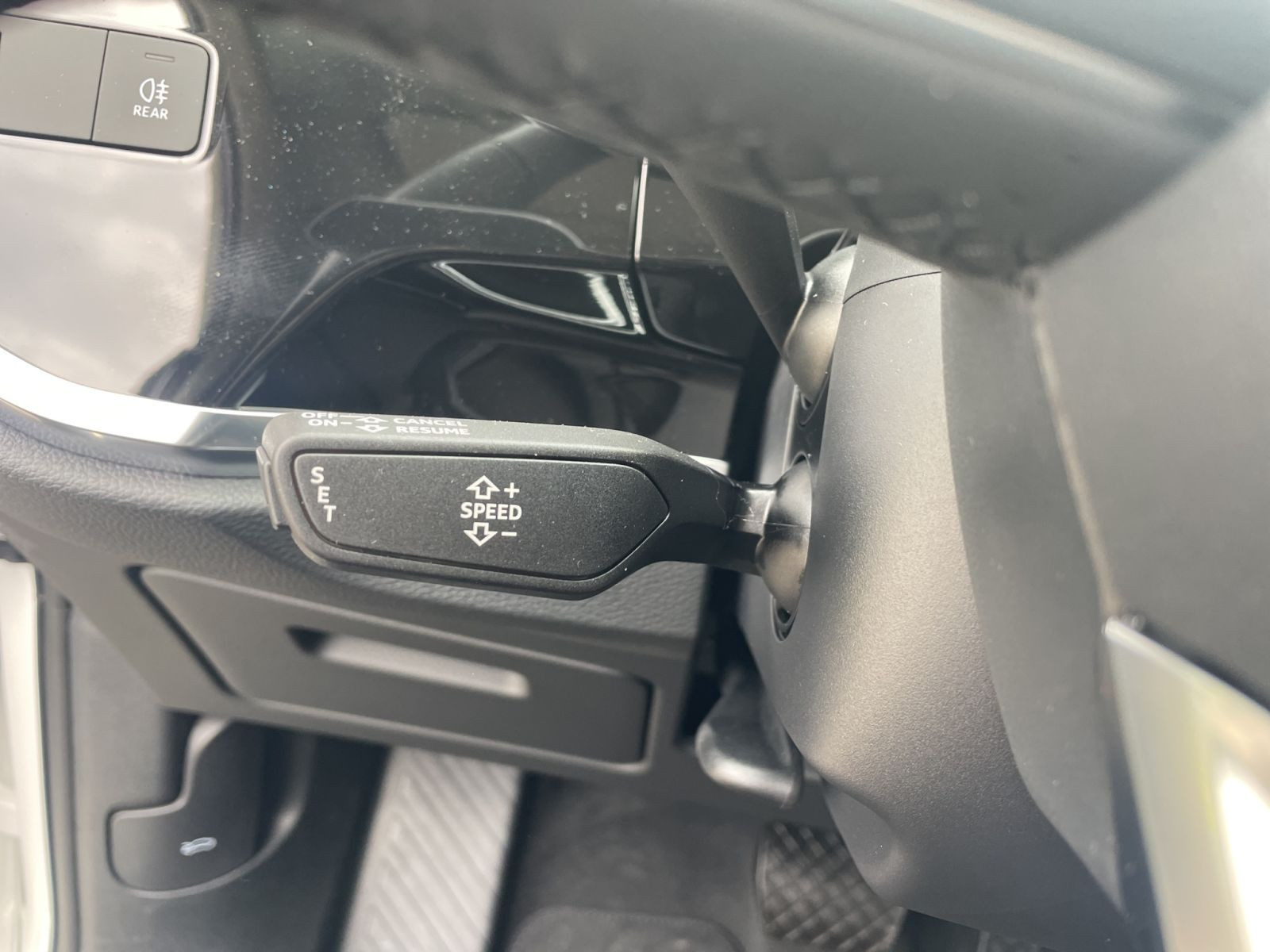 Audi - Q3_21