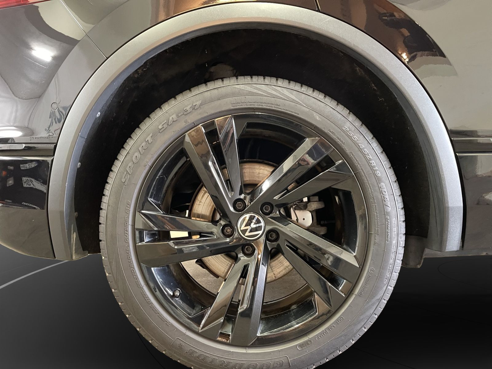 Volkswagen - Tiguan_16 Volkswagen - Tiguan_16