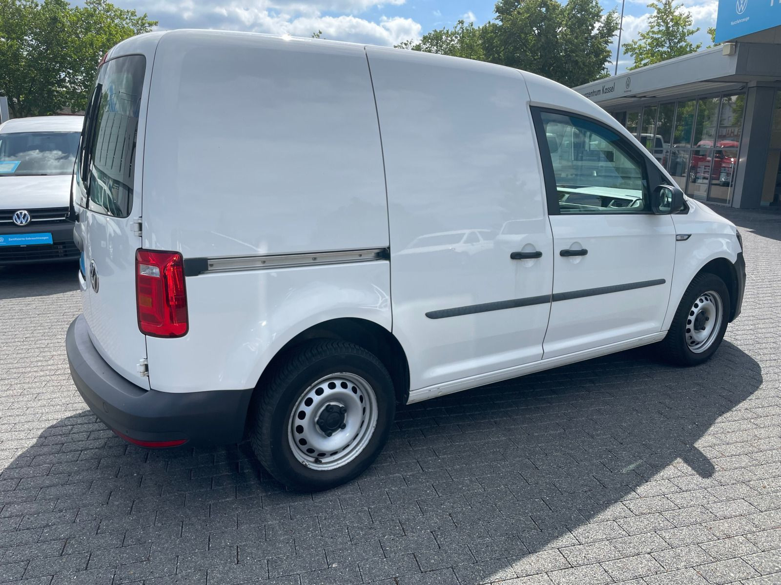 Volkswagen - Caddy Cargo_2