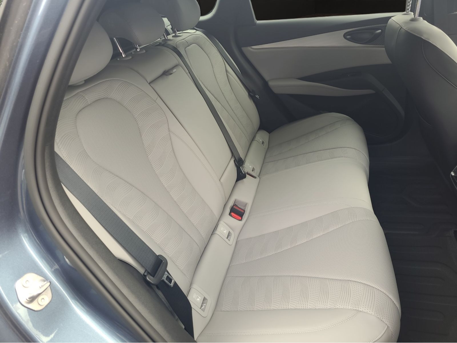 BYD - SEAL_19