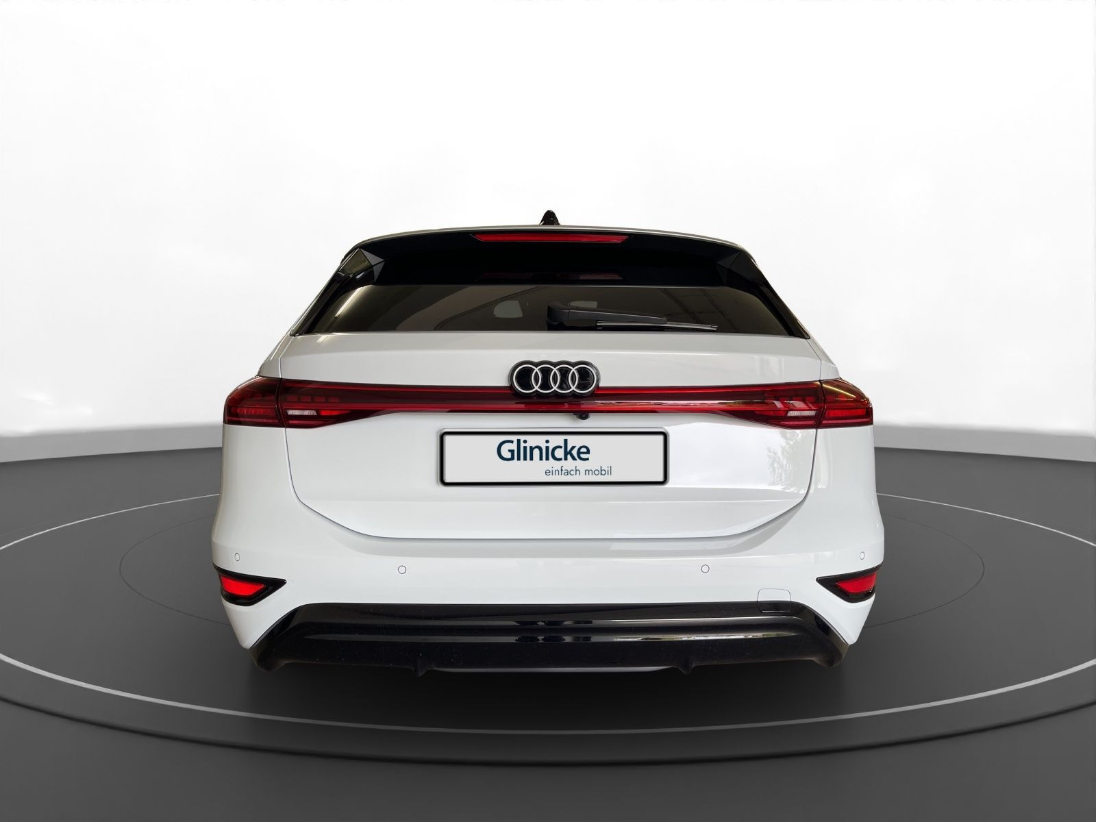 Audi - A6 Avant e-tron_8
