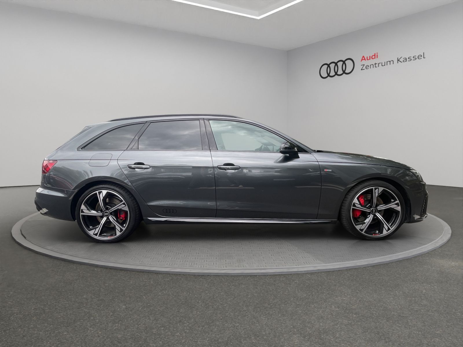 Audi - A4 Avant_8