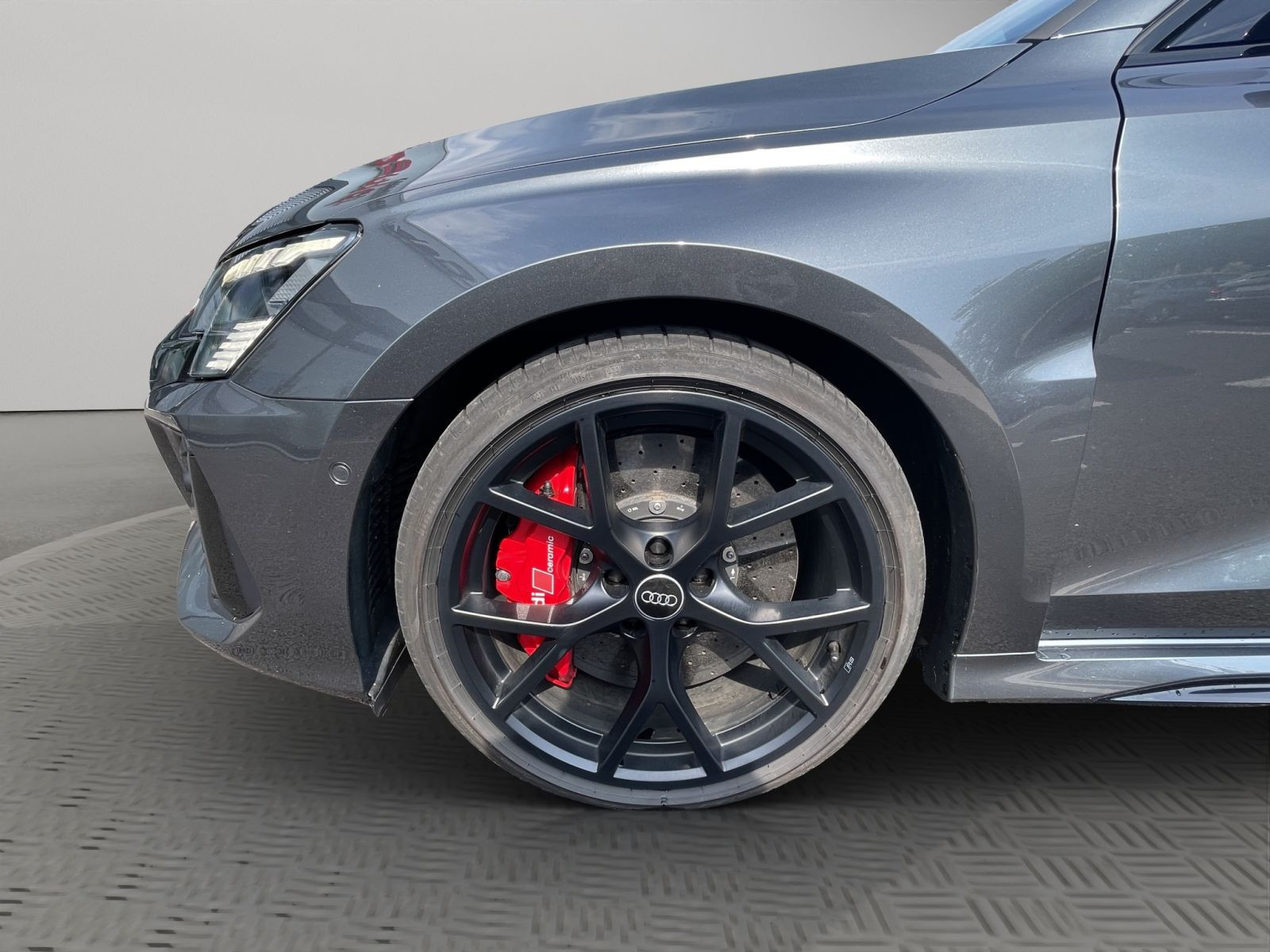Audi - RS 3 Limousine_21