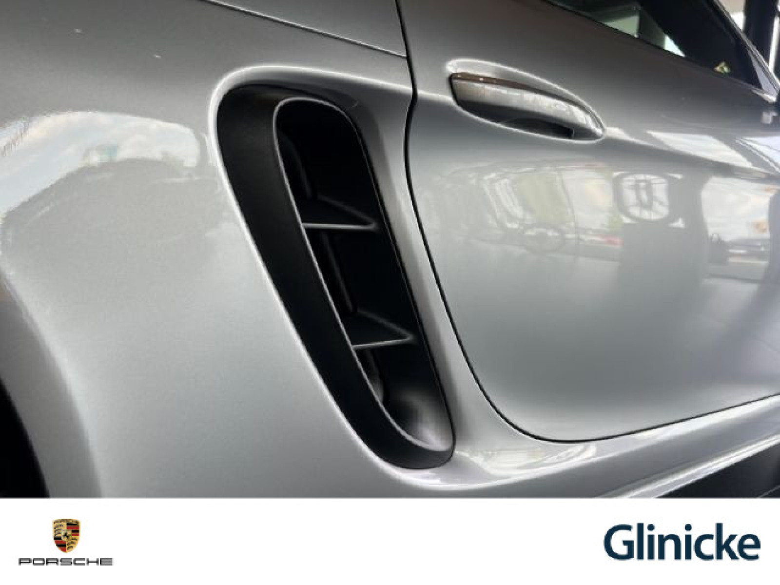 Porsche - Cayman_23