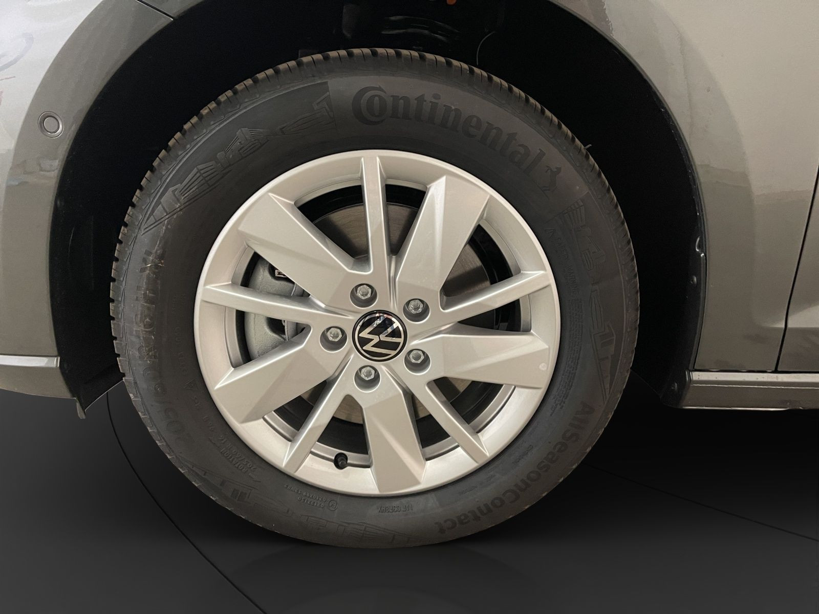 Volkswagen - Caddy_7