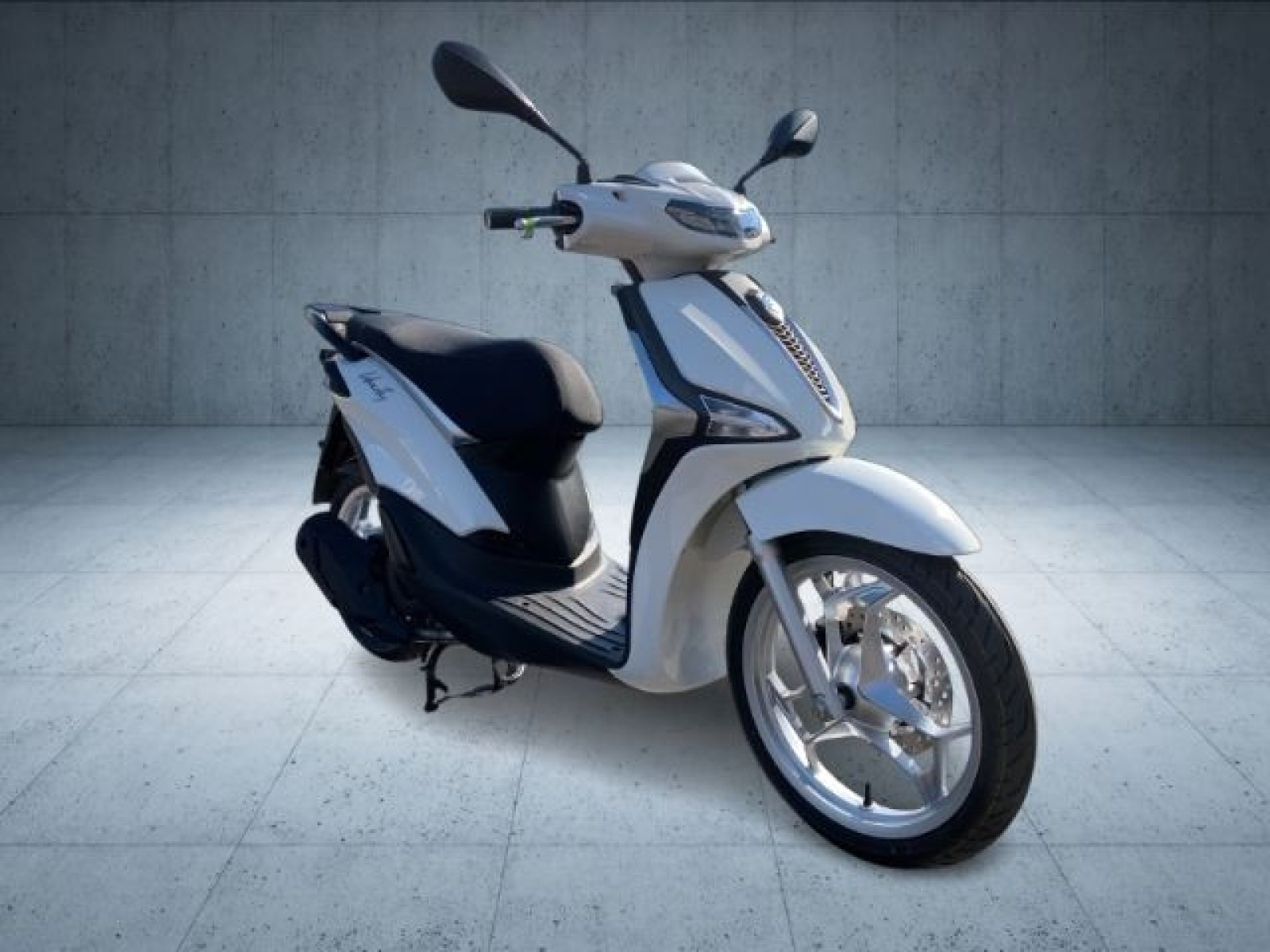 Piaggio - _8