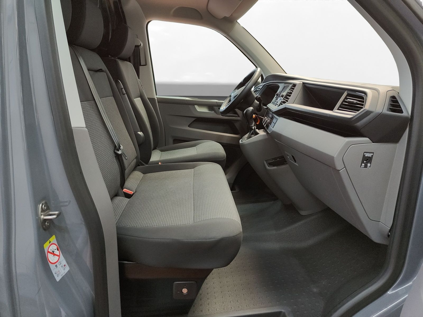 Volkswagen - T6.1 Transporter_11