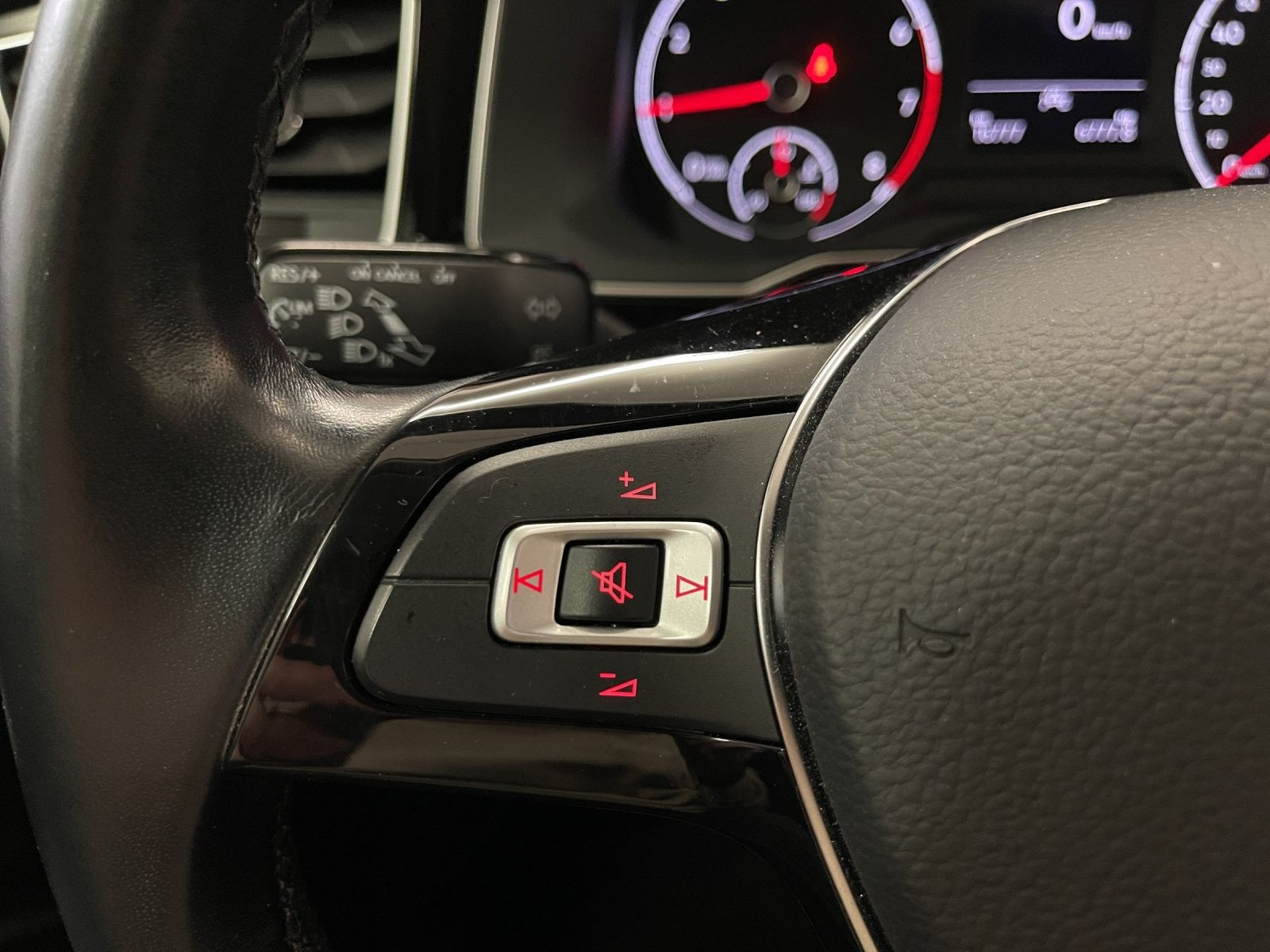 Volkswagen - Polo_26