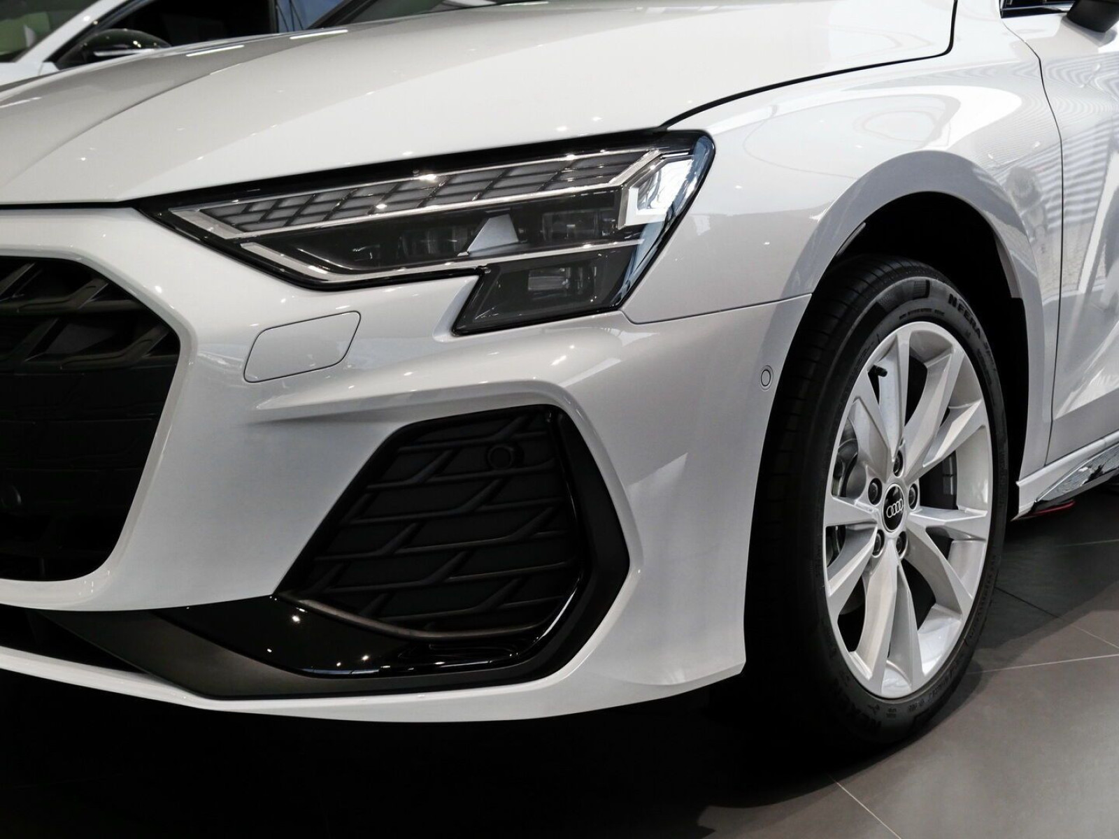 Audi - A3 Limousine_17