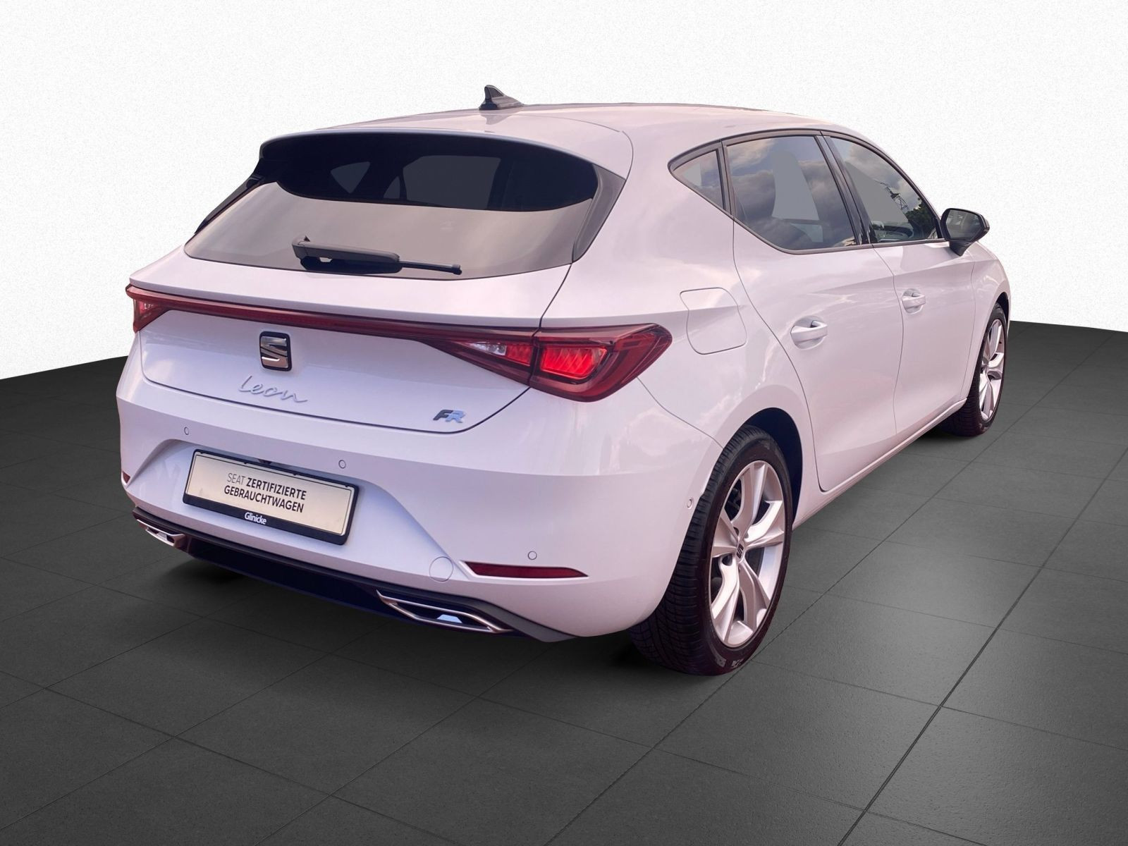 Seat - Leon_2